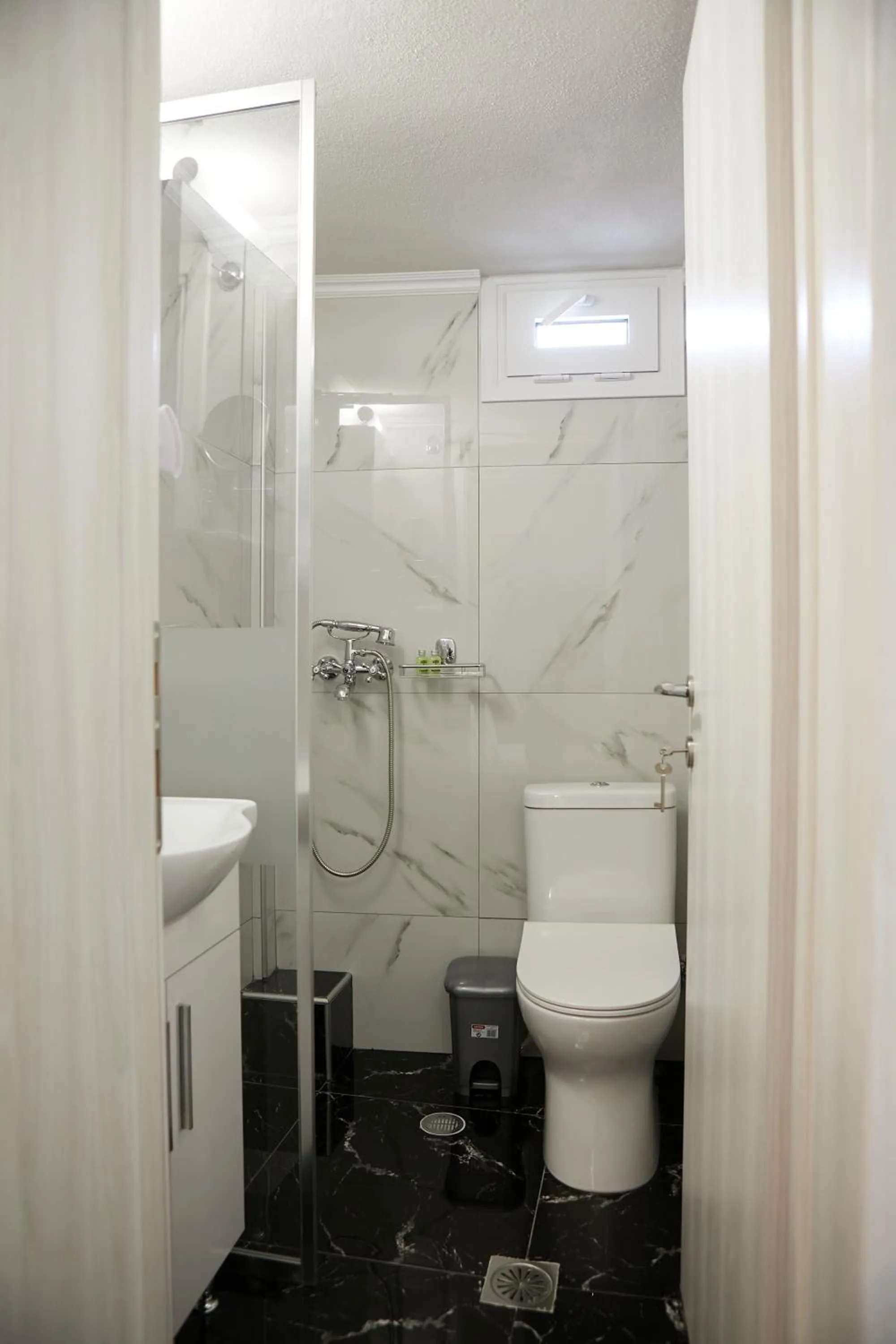 Bathroom in Romilia Guesthouse