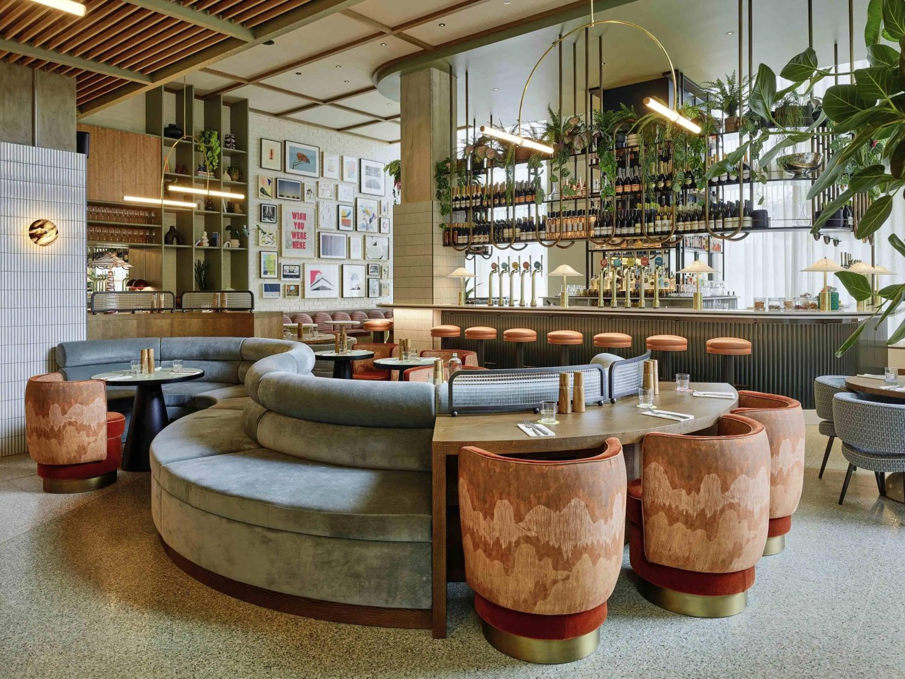 Restaurant/places to eat in TRIBE London Canary Wharf