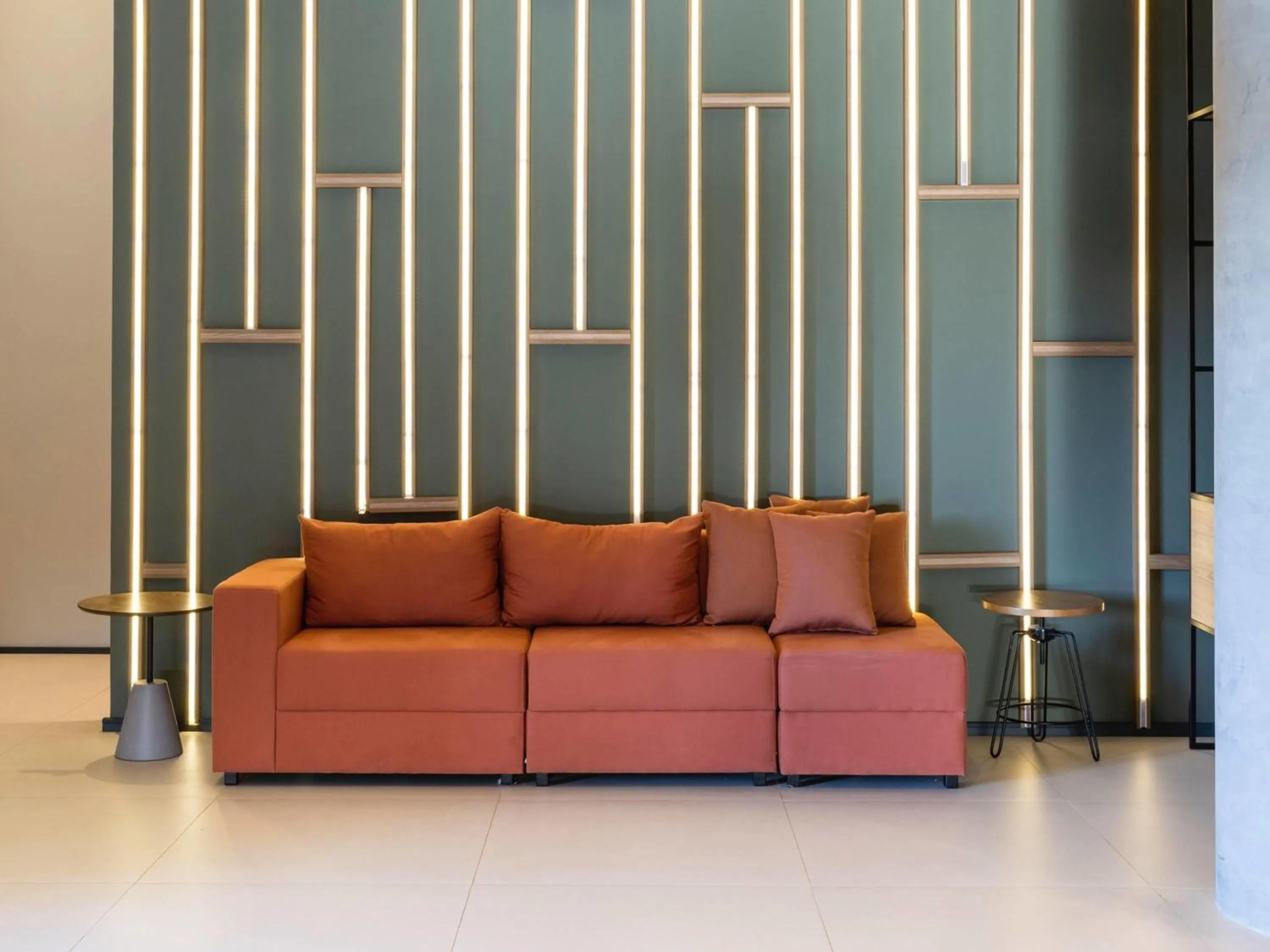 Other in ibis Botucatu