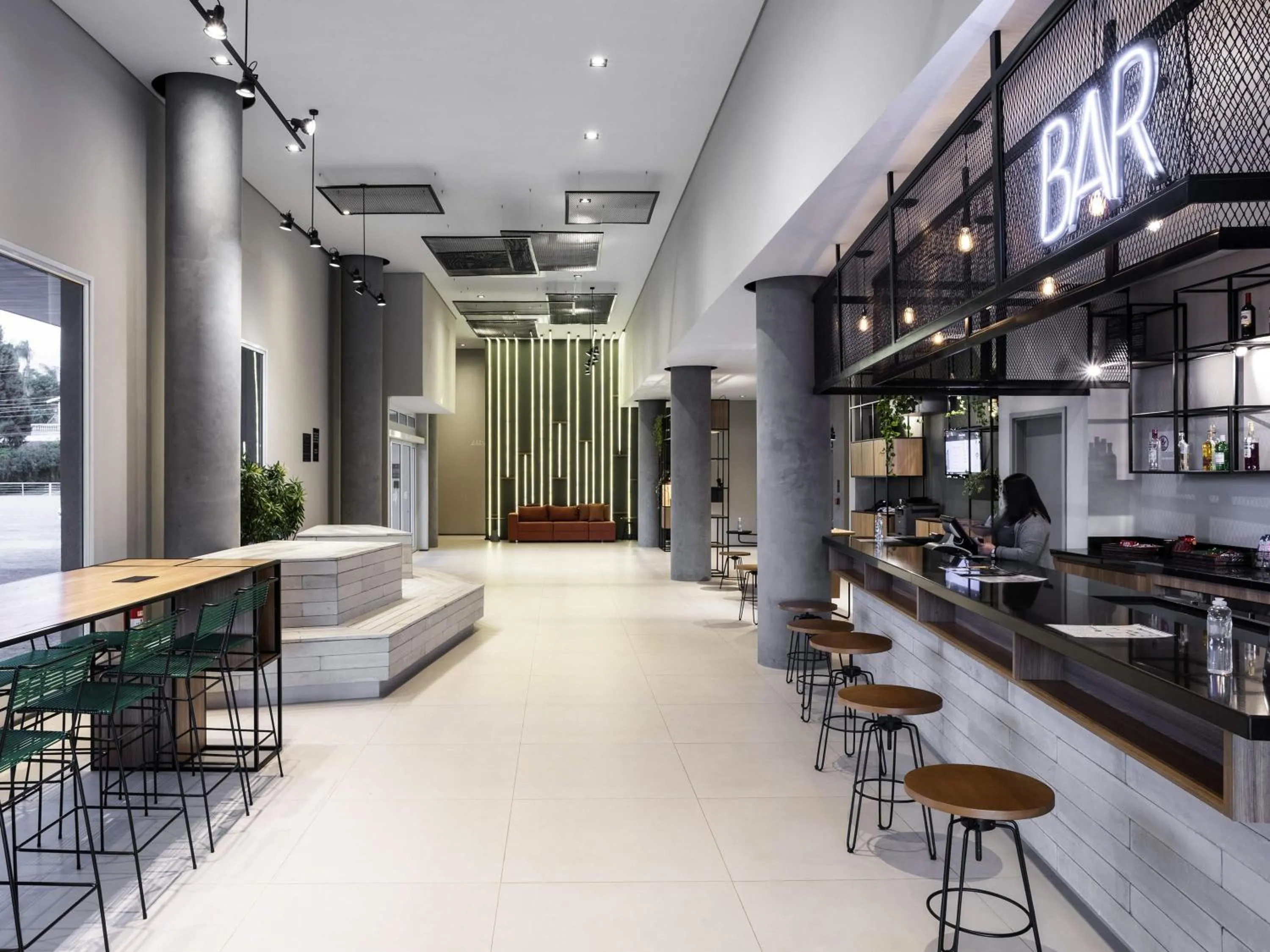Lounge or bar in ibis Botucatu