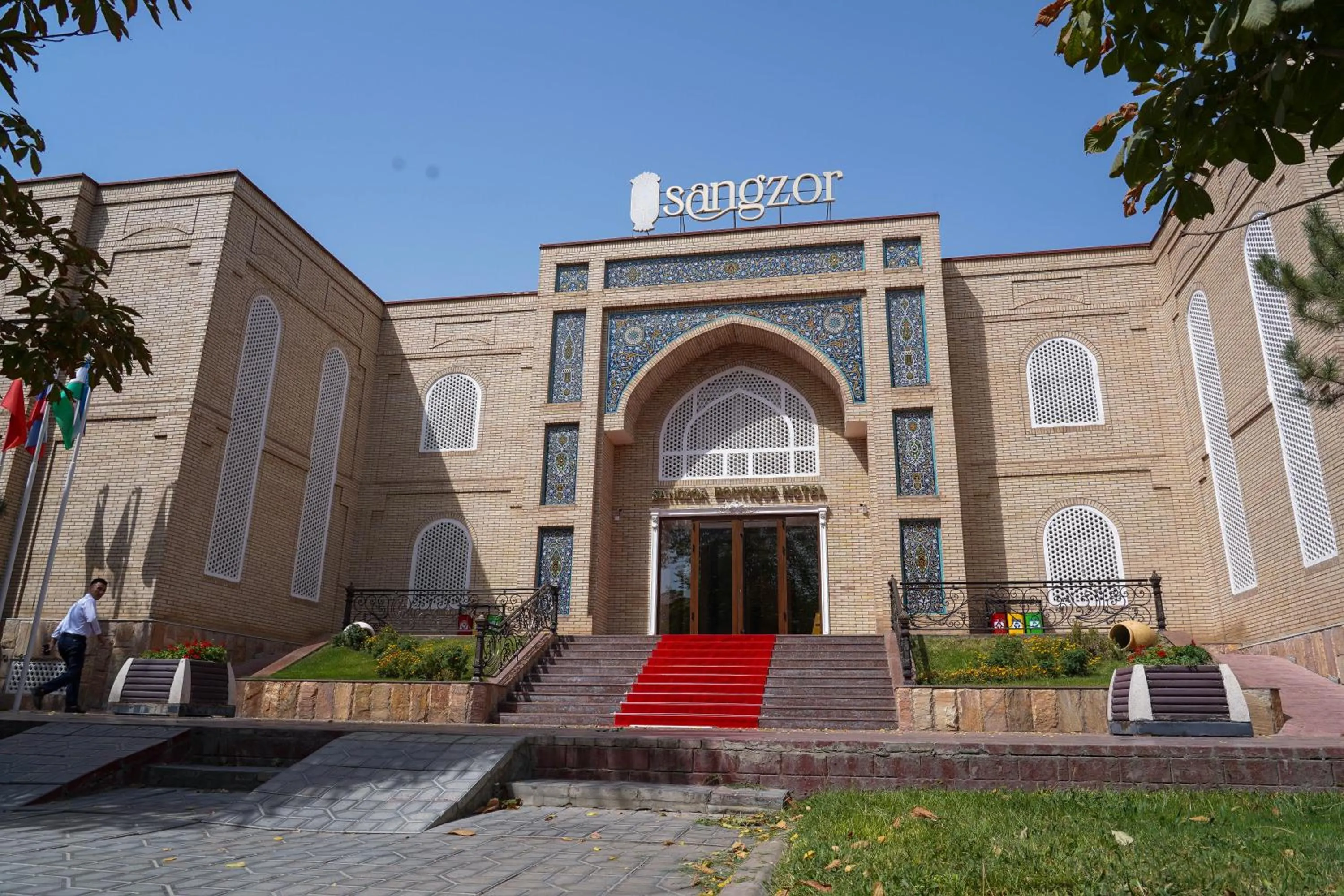 Sangzor Boutique Hotel