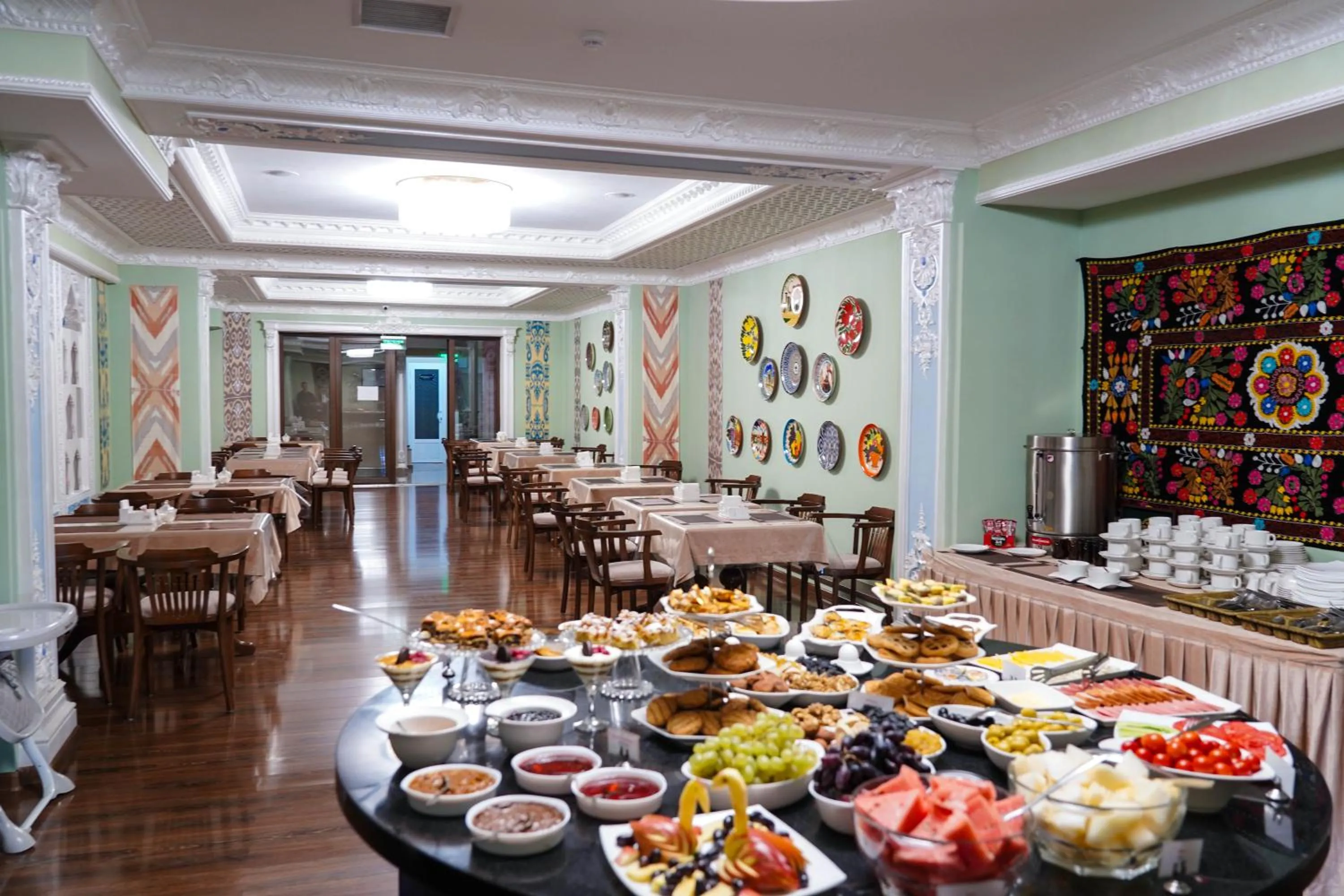 Food and drinks in Sangzor Boutique Hotel