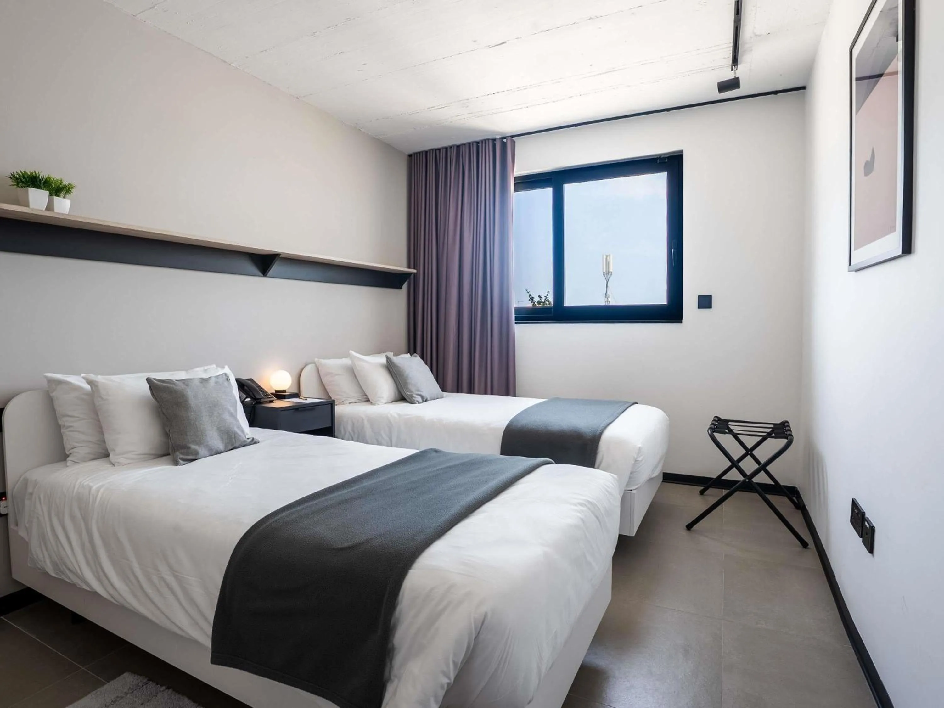 Bedroom, Bed in Aparthotel Adagio Malta Central