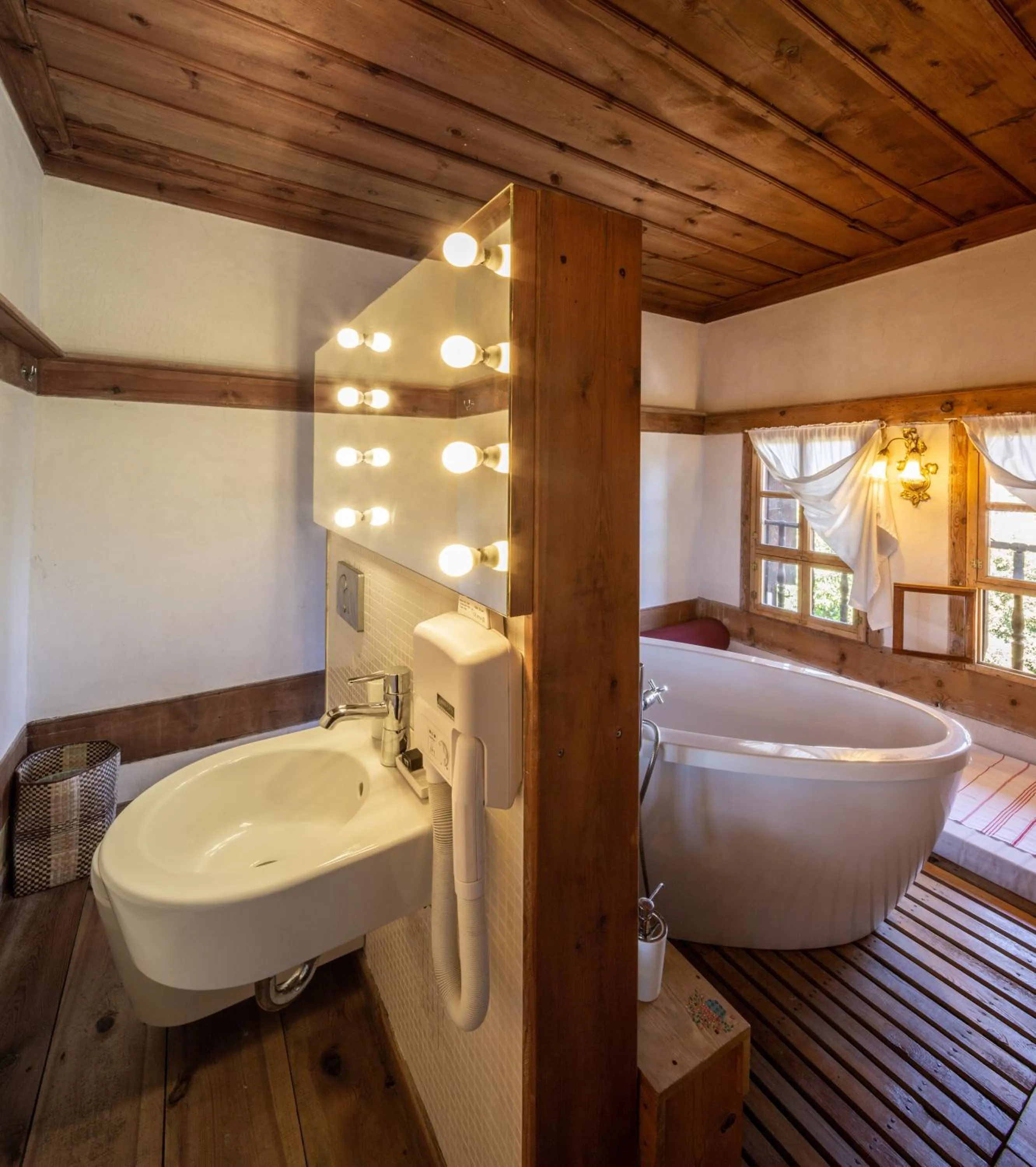 Toilet in Gulevi Safranbolu Heritage Hotel