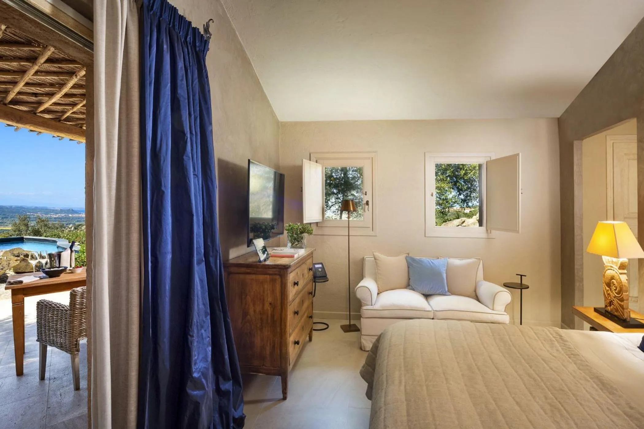 Photo of the whole room, Bed in Petra Segreta Resort & Spa