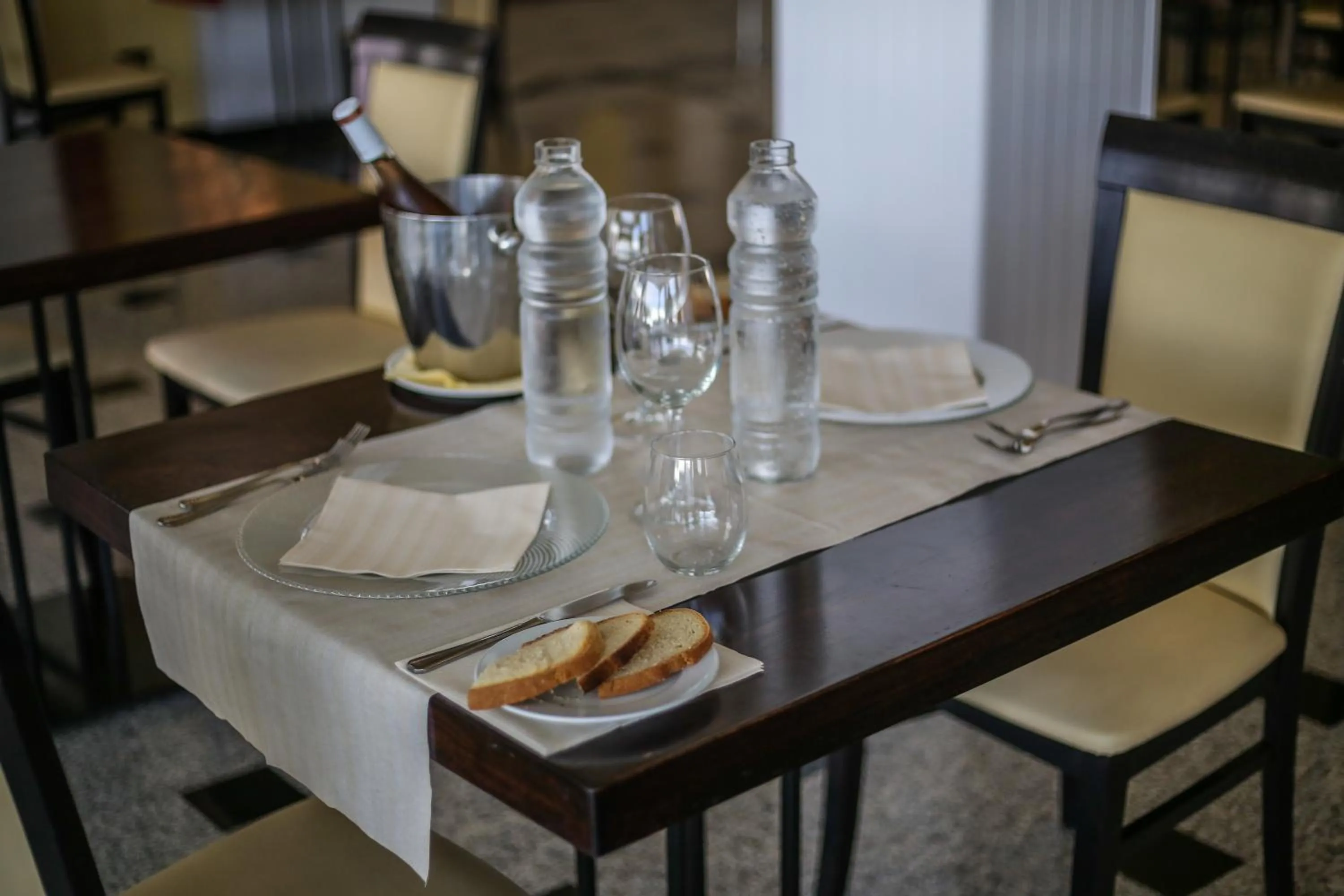 Restaurant/places to eat in Hotel Luna Lido