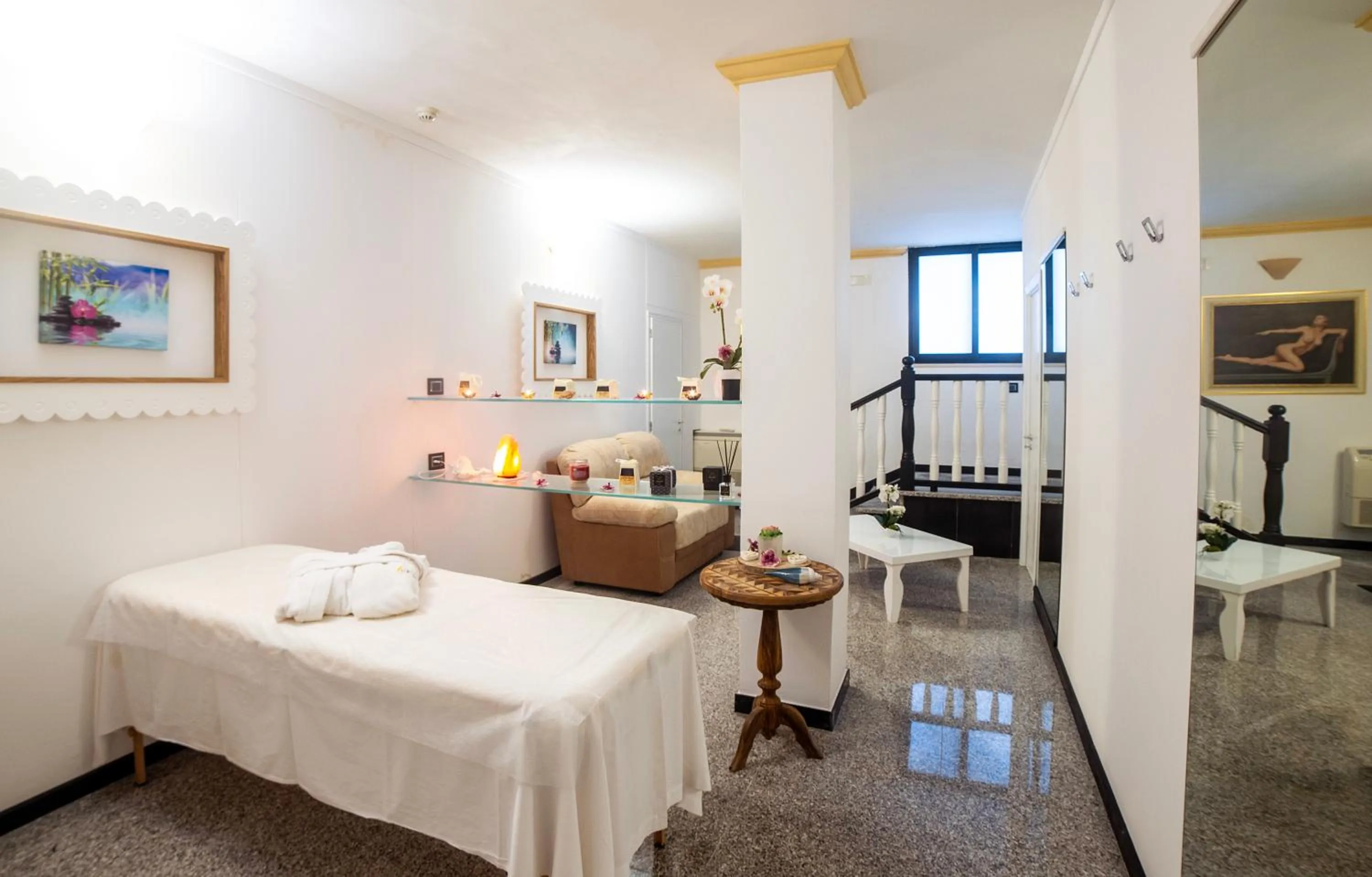 Spa and wellness centre/facilities, Bed in Hotel Luna Lido