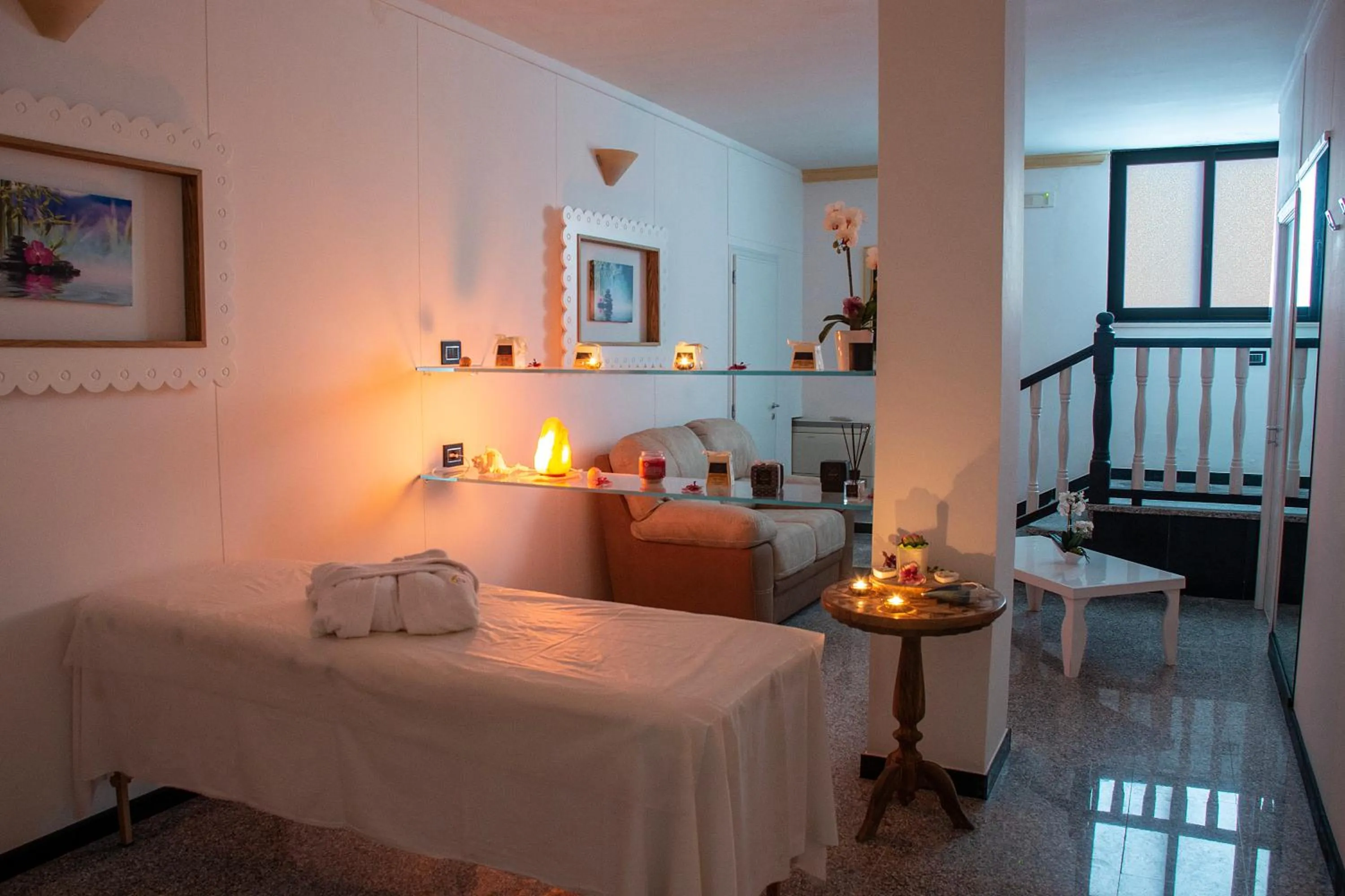Spa and wellness centre/facilities, Bed in Hotel Luna Lido