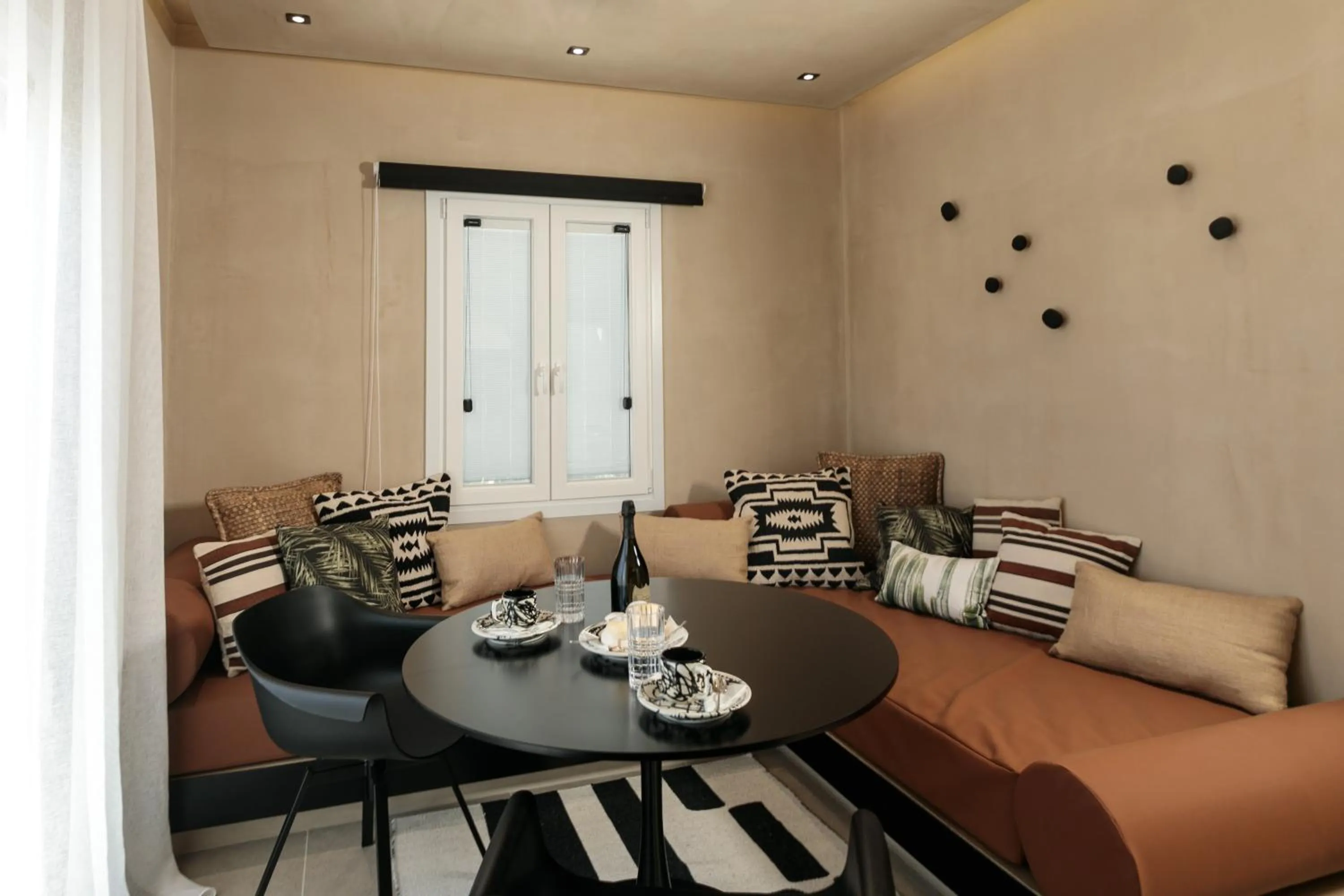 Seating area in Eden Beachfront Residences & Suites