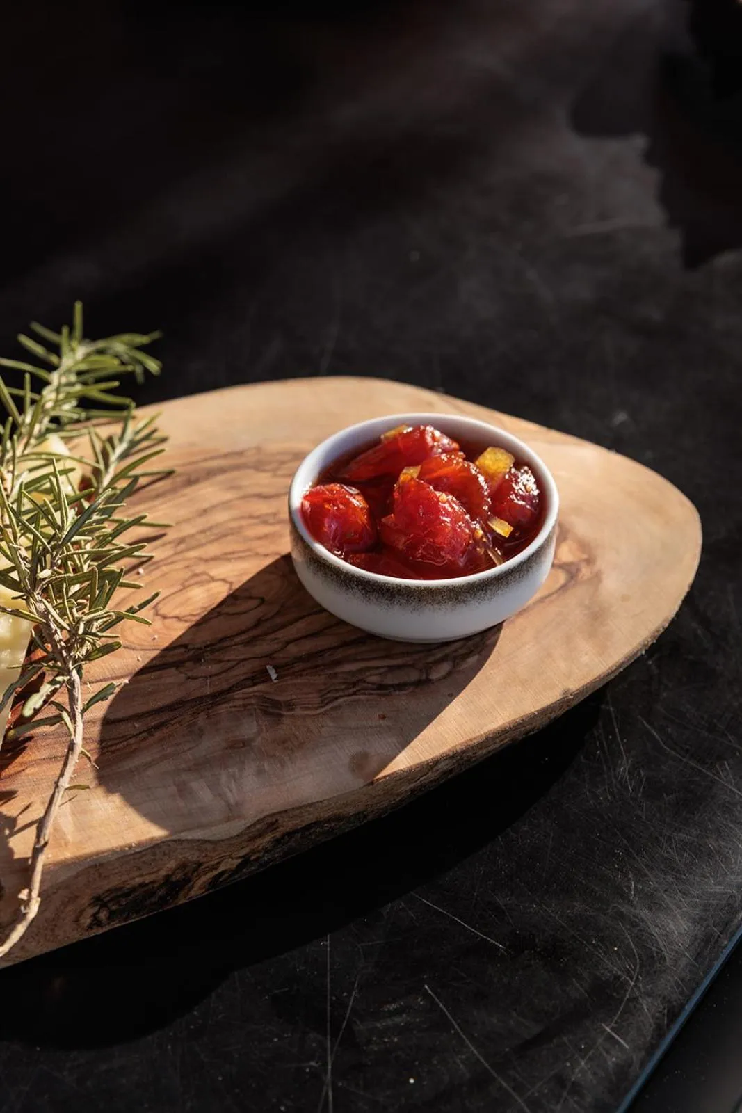 Food and drinks in Eden Beachfront Residences & Suites