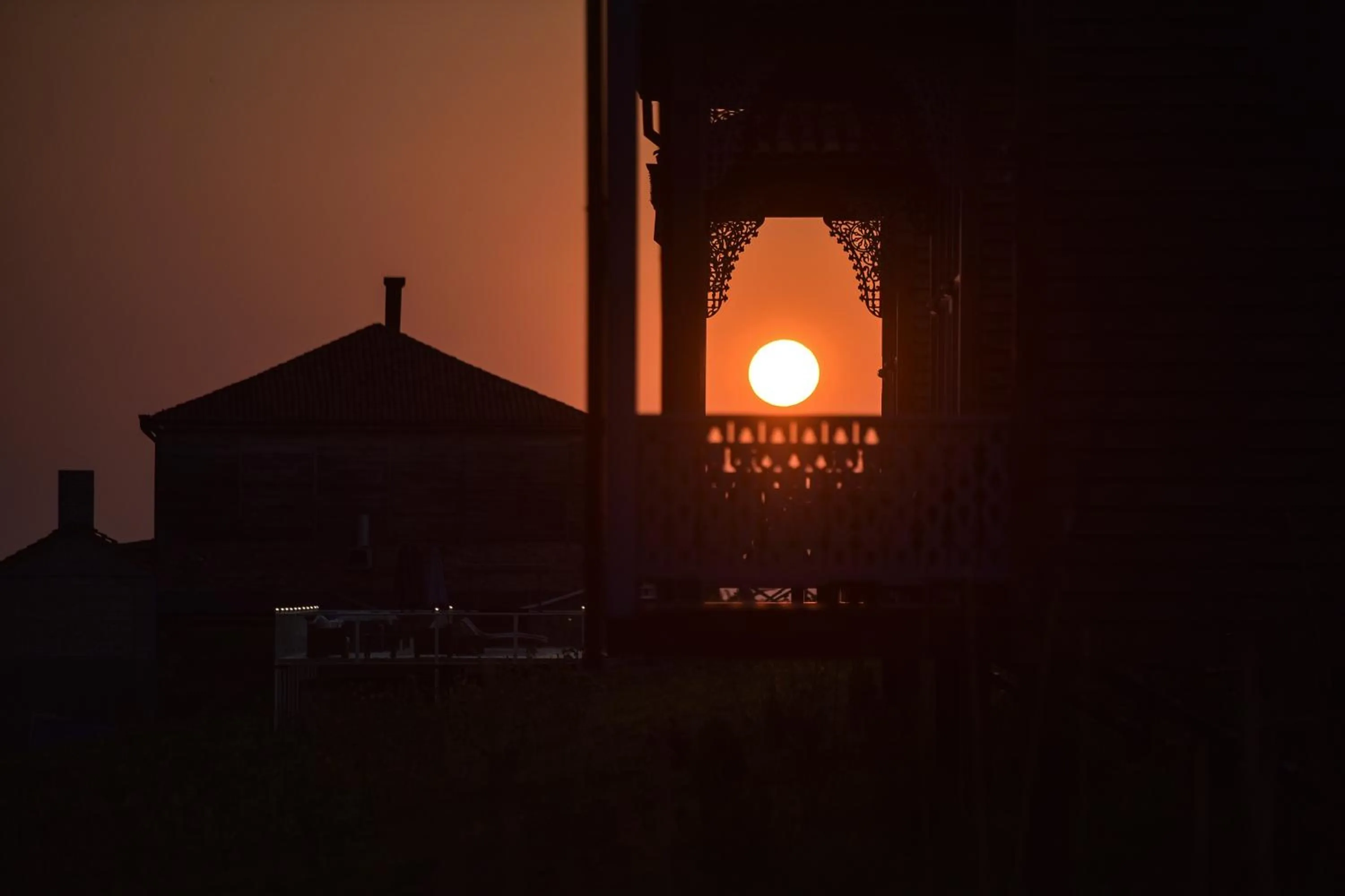 Sunset in Chateau Vartsikhe