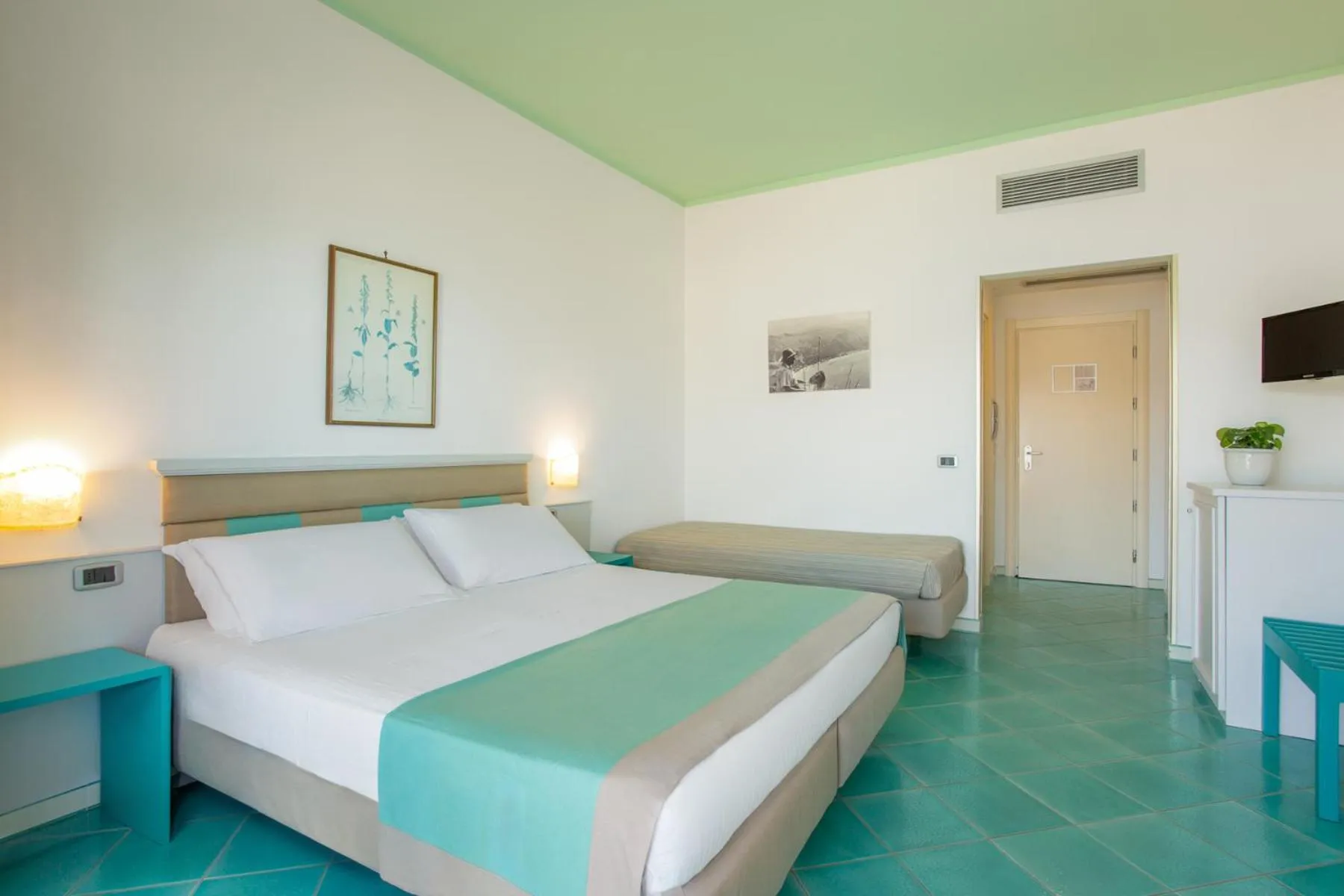 Bed in Hotel La Torre