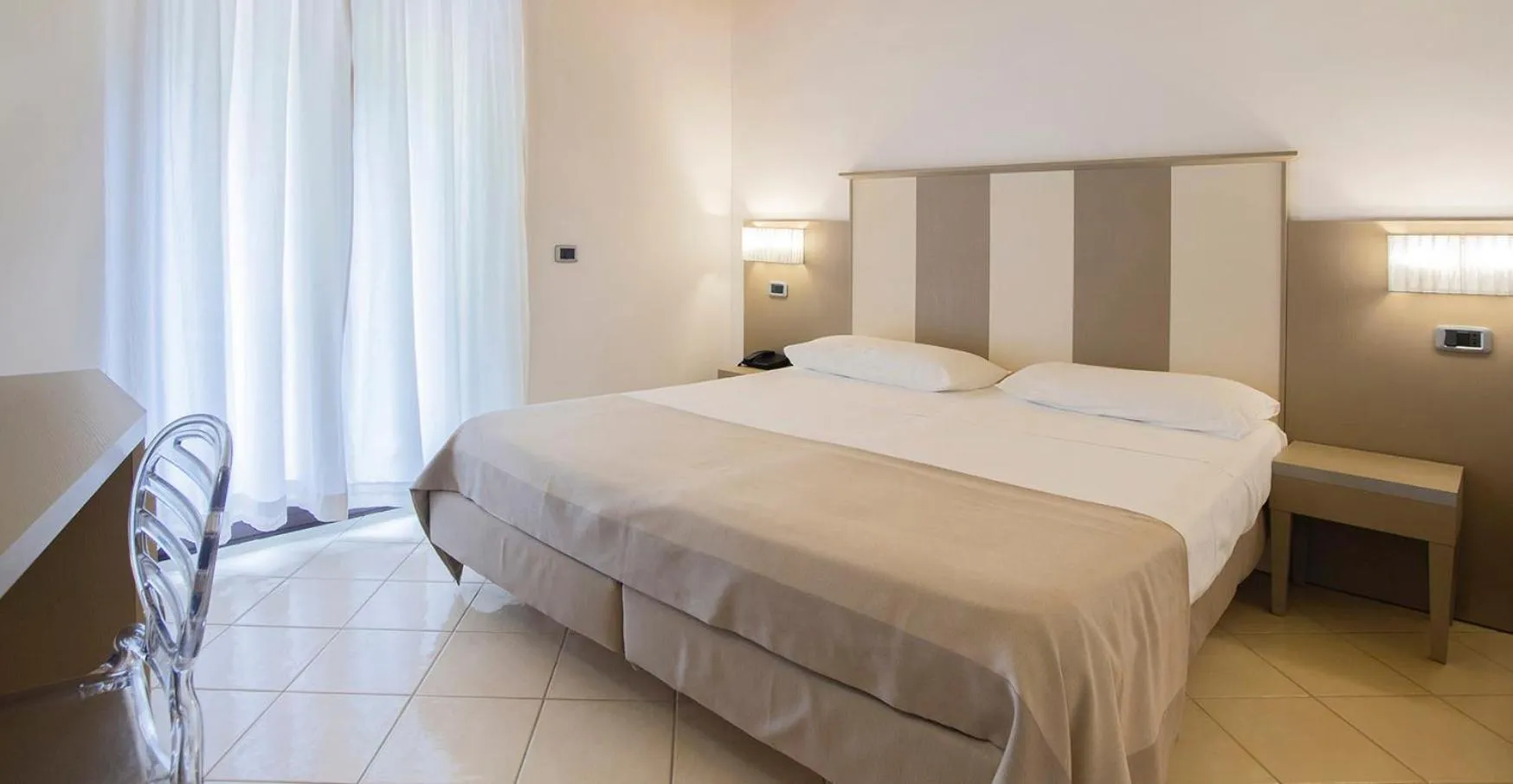 Bed in Hotel La Torre