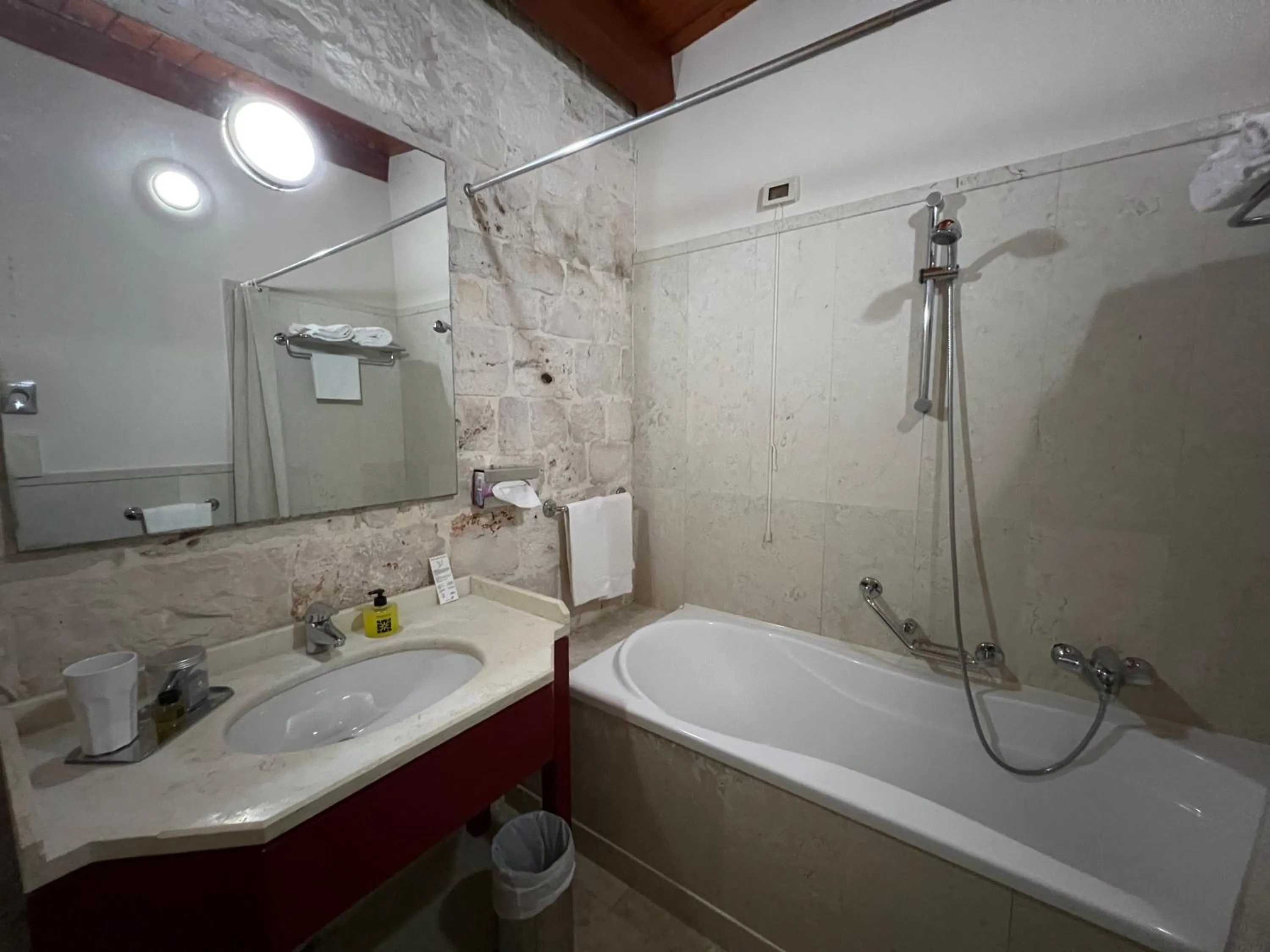 Apulia Victor Country Hotel