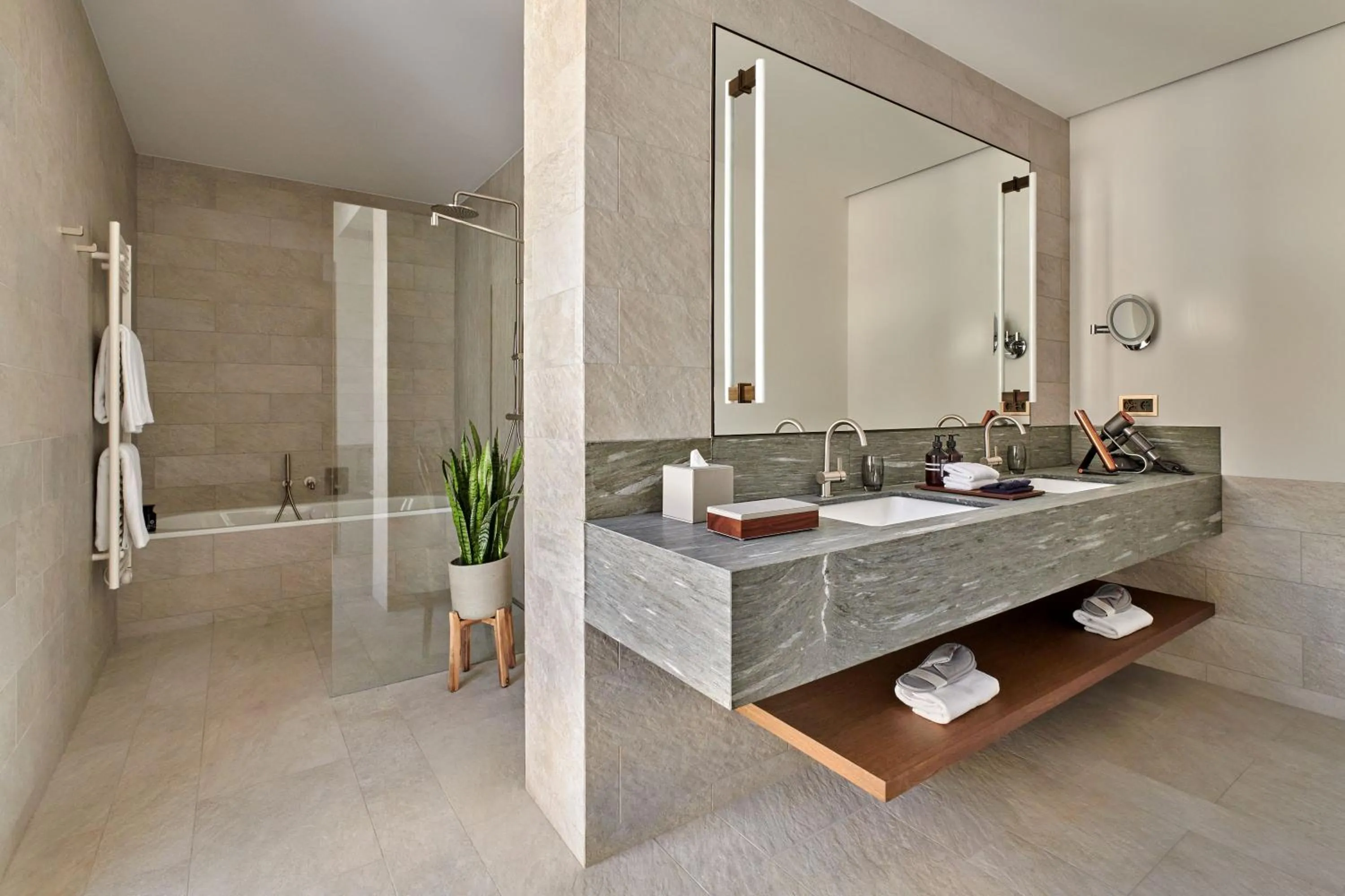 Bathroom in Hotel GRACE LA MARGNA ST MORITZ