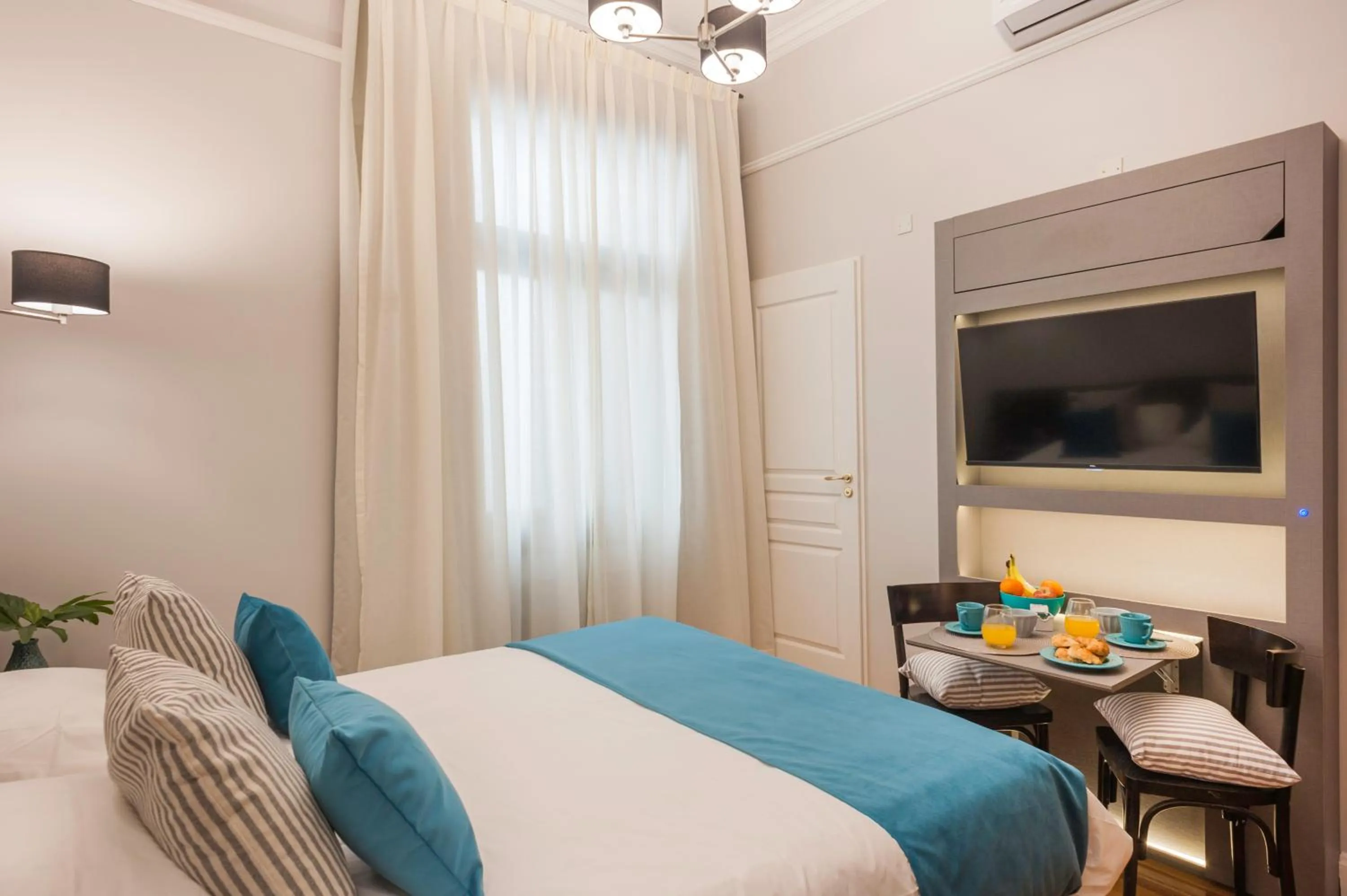 Bed in Sarmiento Flats