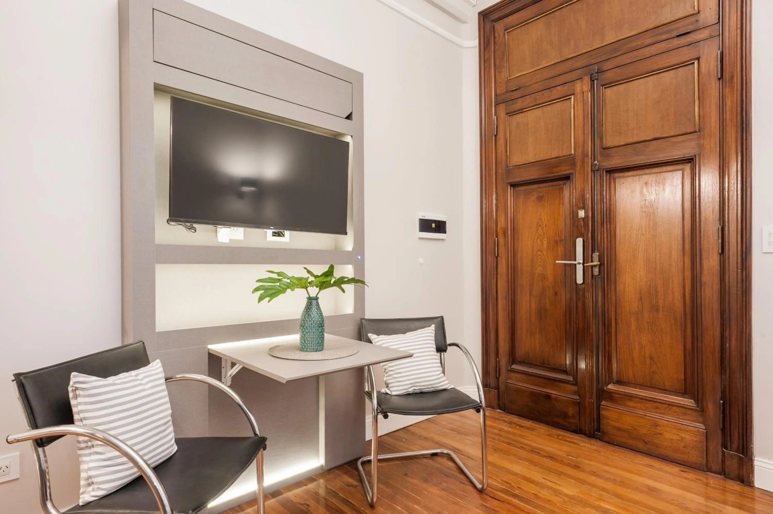 Living room in Sarmiento Flats
