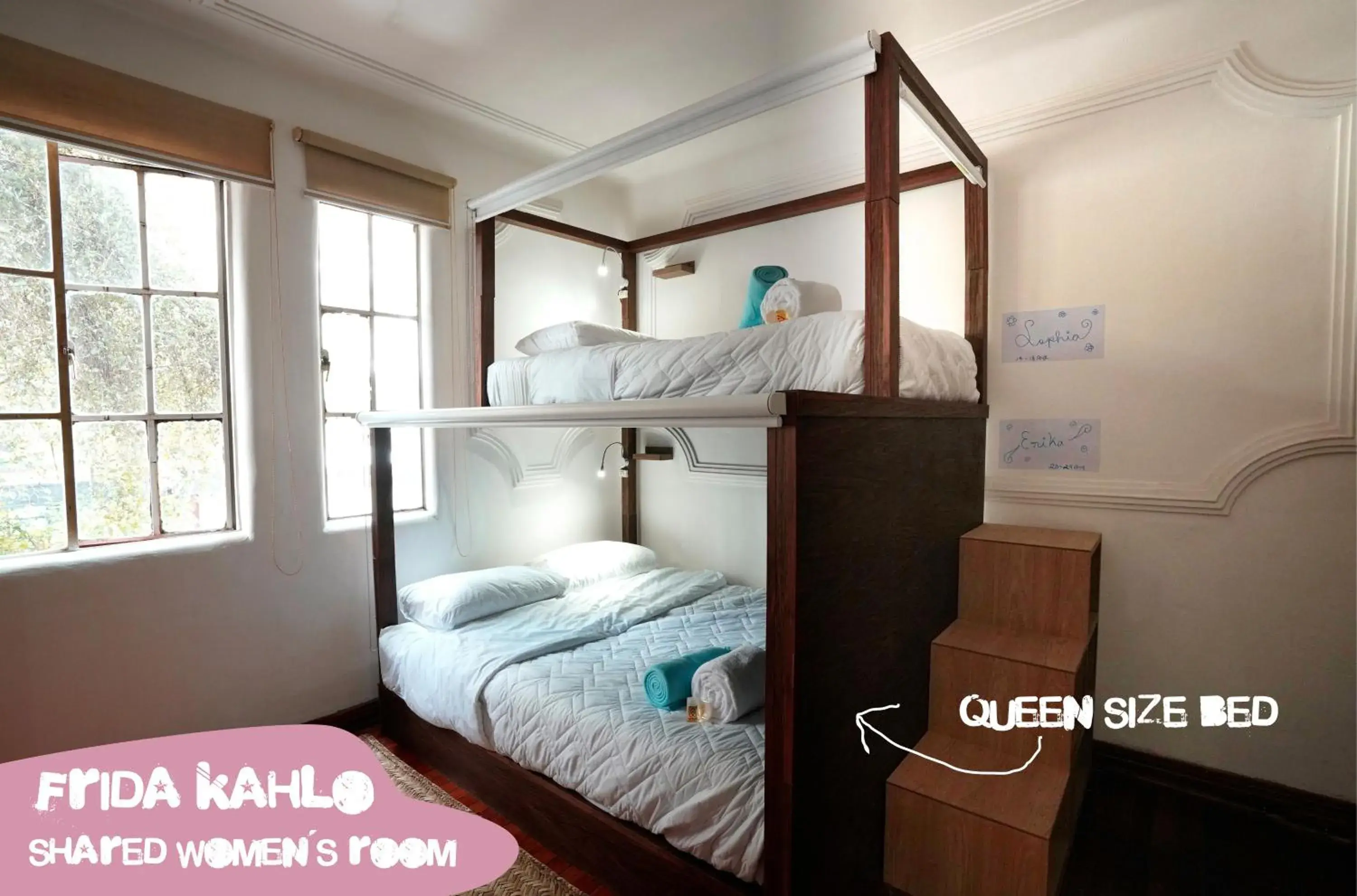 Bed in 4-Bed Female Dormitory Room in Hostal Fungi Casa Rosa Bed in 4-Bed Female Dormitory Room in Hostal Fungi Casa Rosa