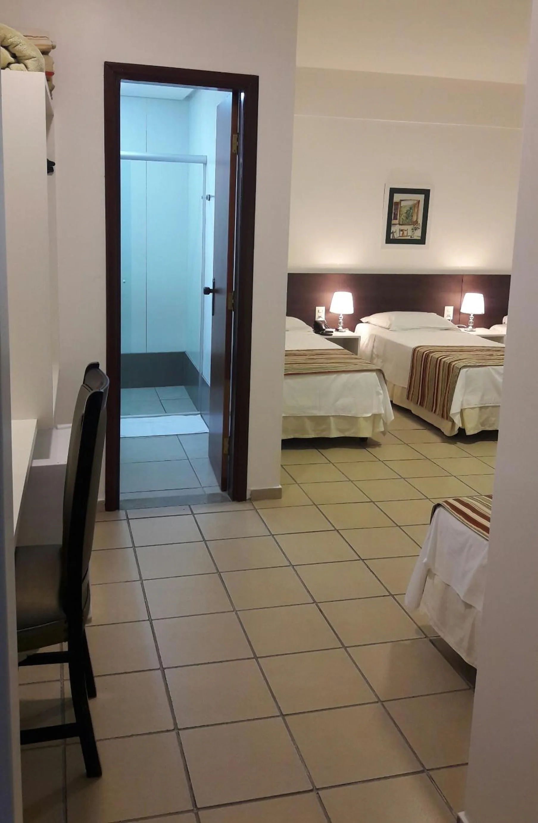 Photo of the whole room, Bed in Hz Hotel