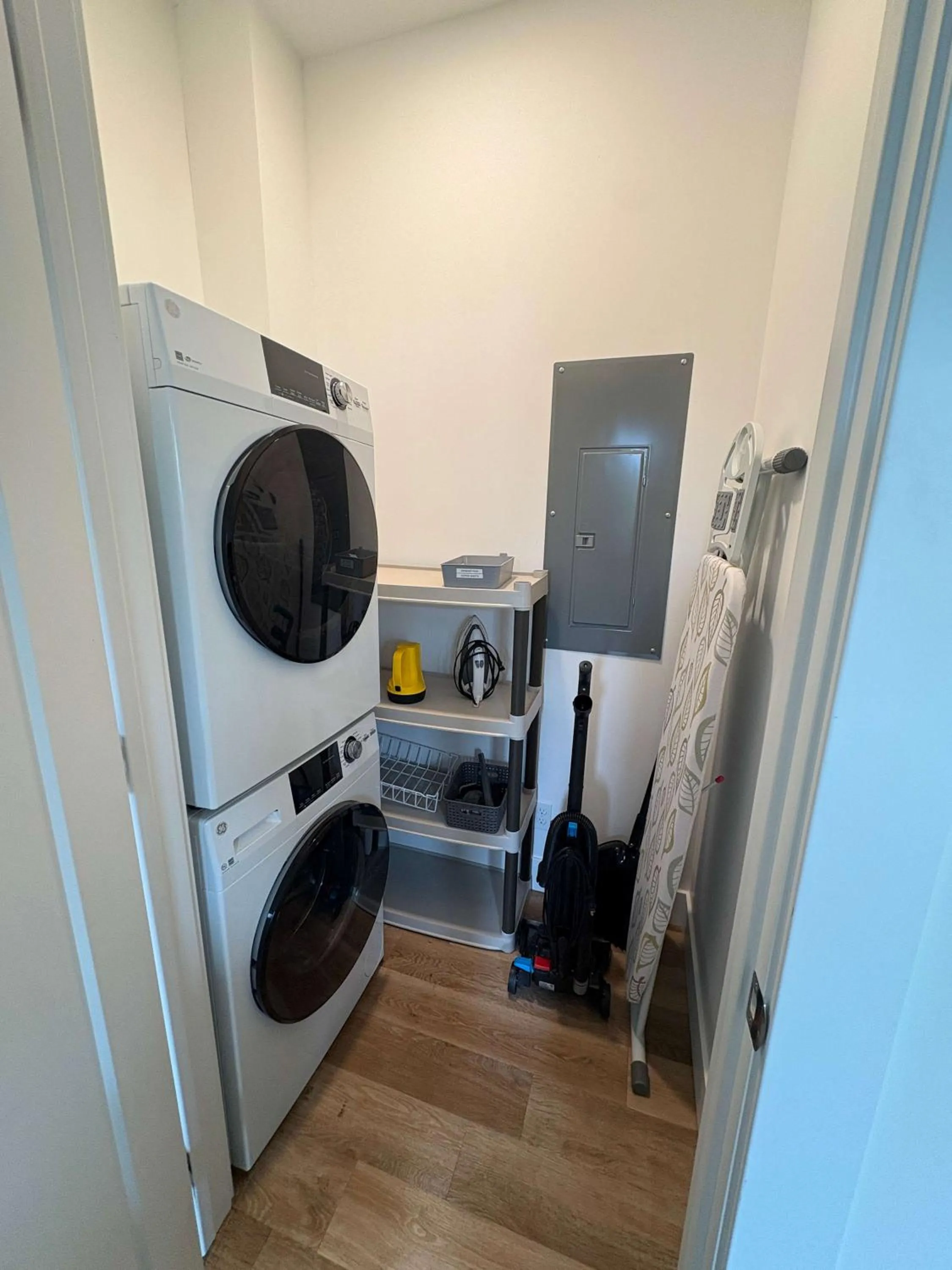 Downtown Traverse City Capri Condo 316