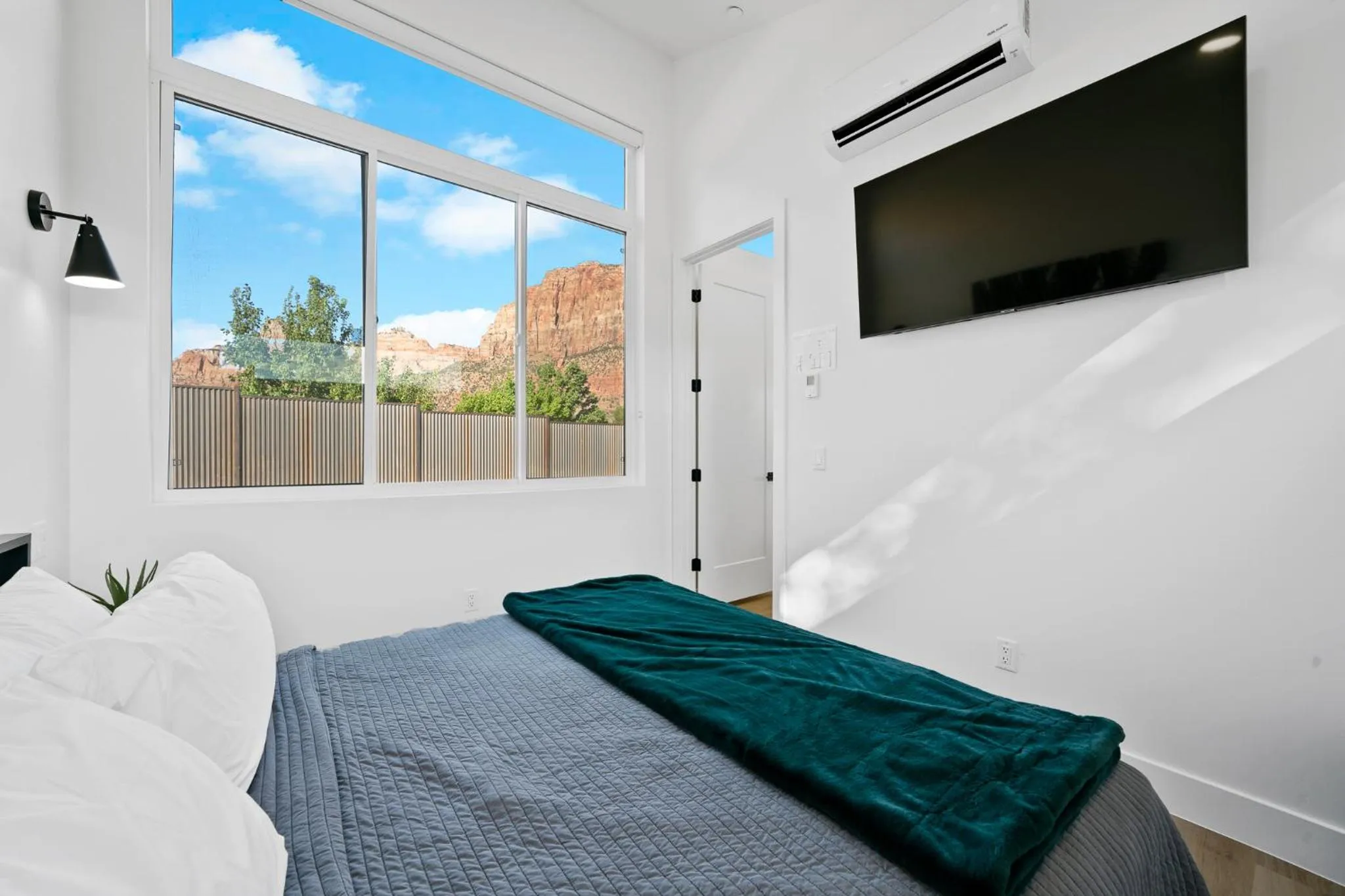 Bed in The Bungalows at Zion