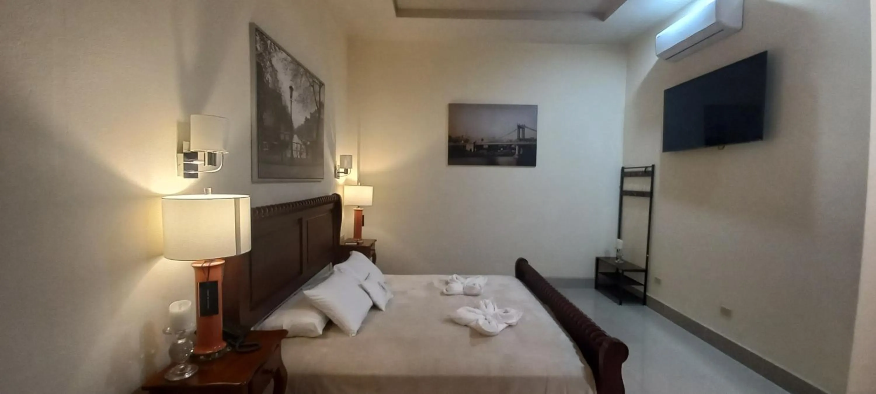 Bed in GRAN HOTEL VICTORIA