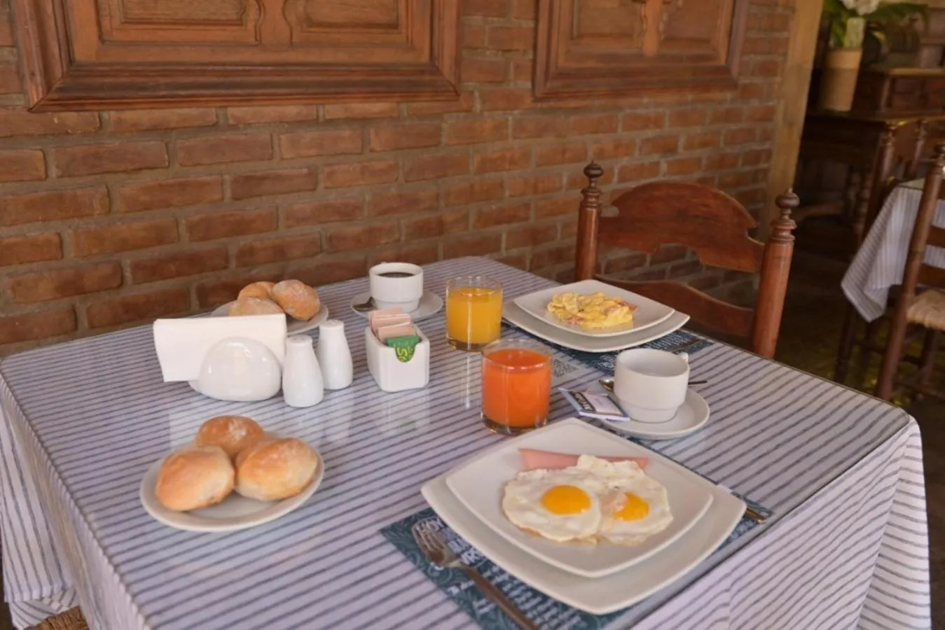 Breakfast in Hotel & Hacienda El Carmelo