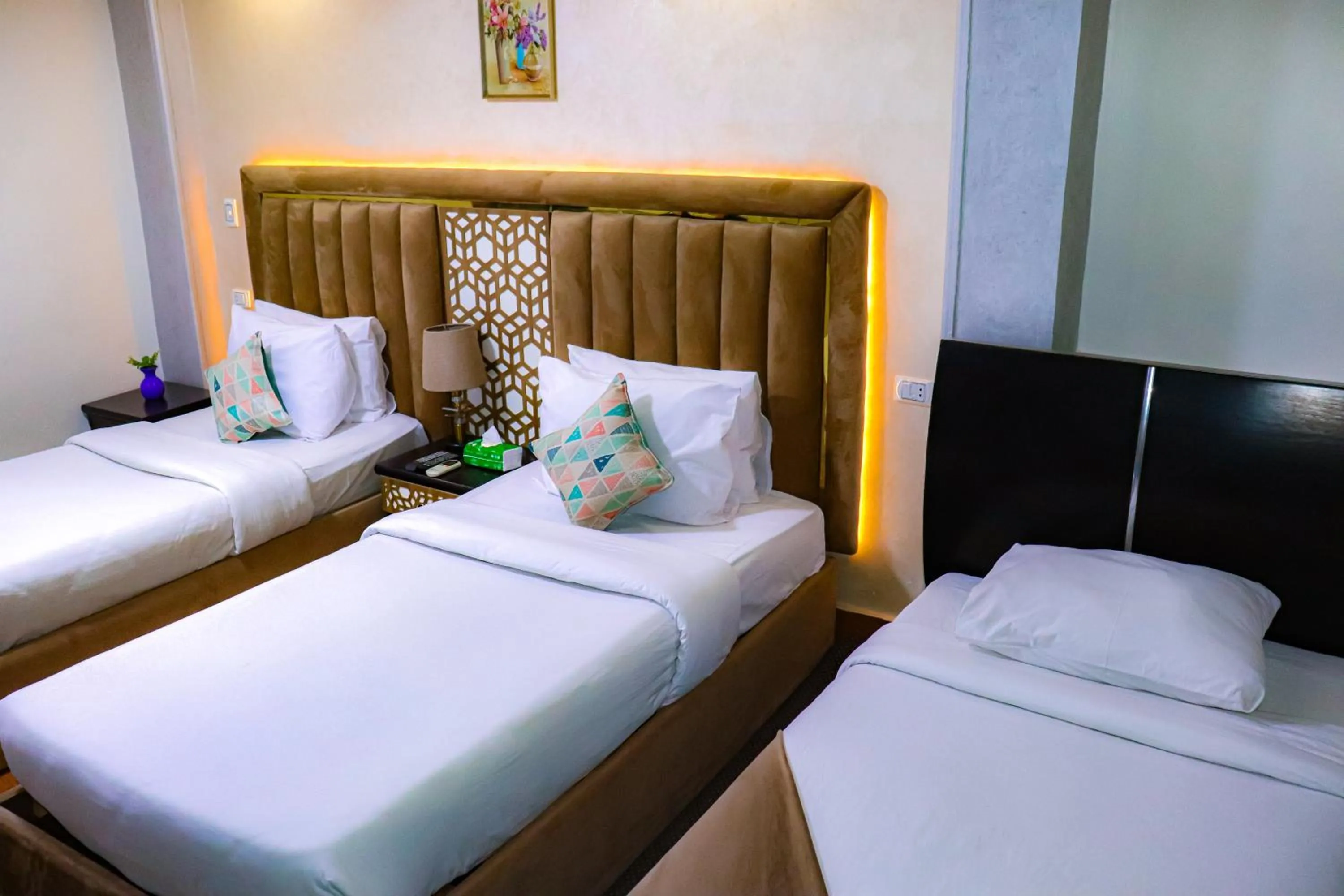 Bed in Golden Pyramids Inn