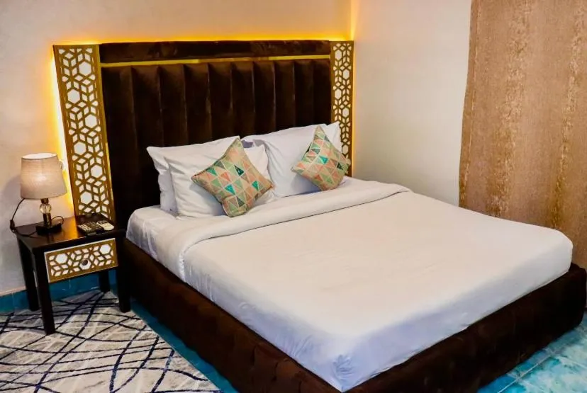 Bed in Golden Pyramids Inn