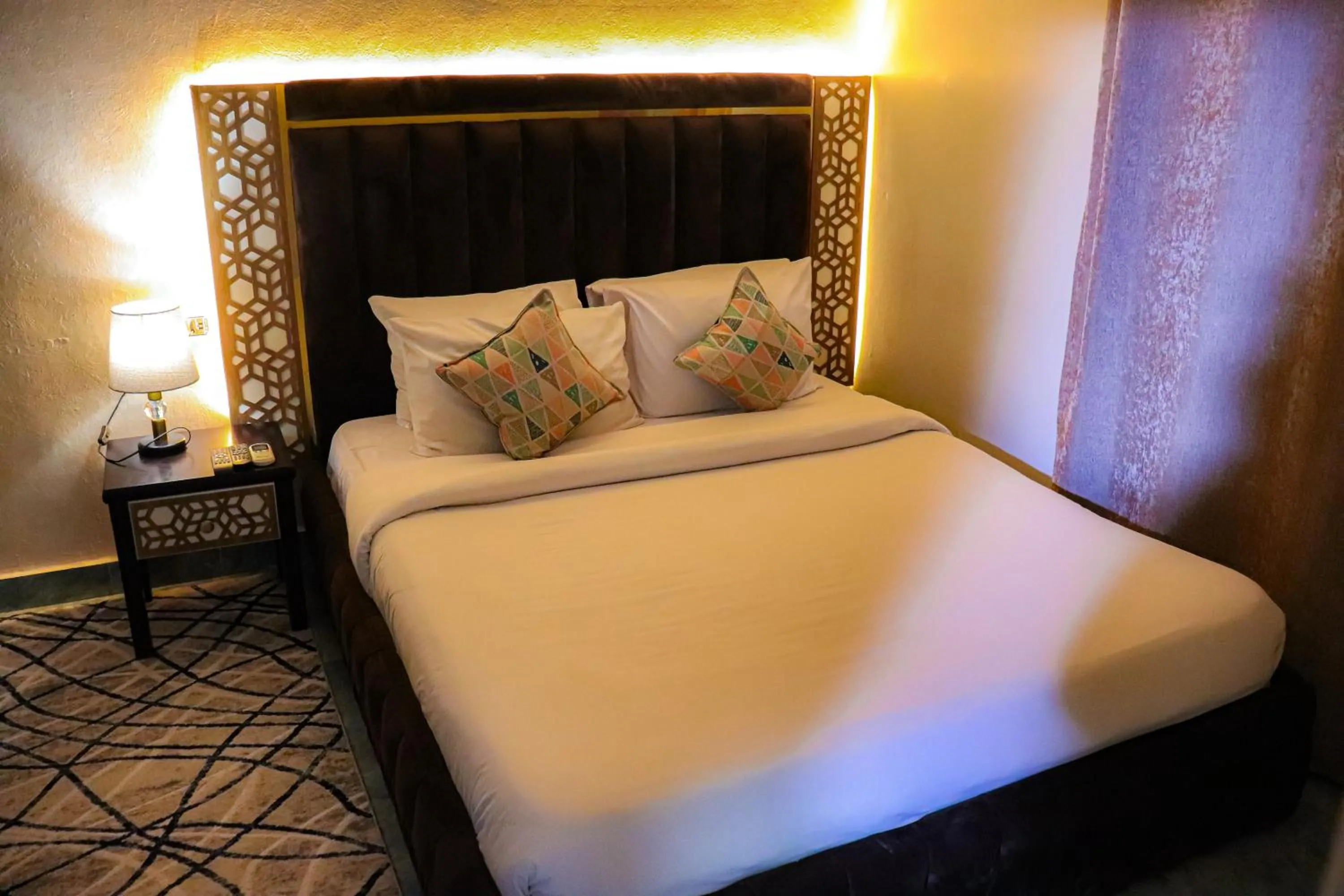 Bed in Golden Pyramids Inn