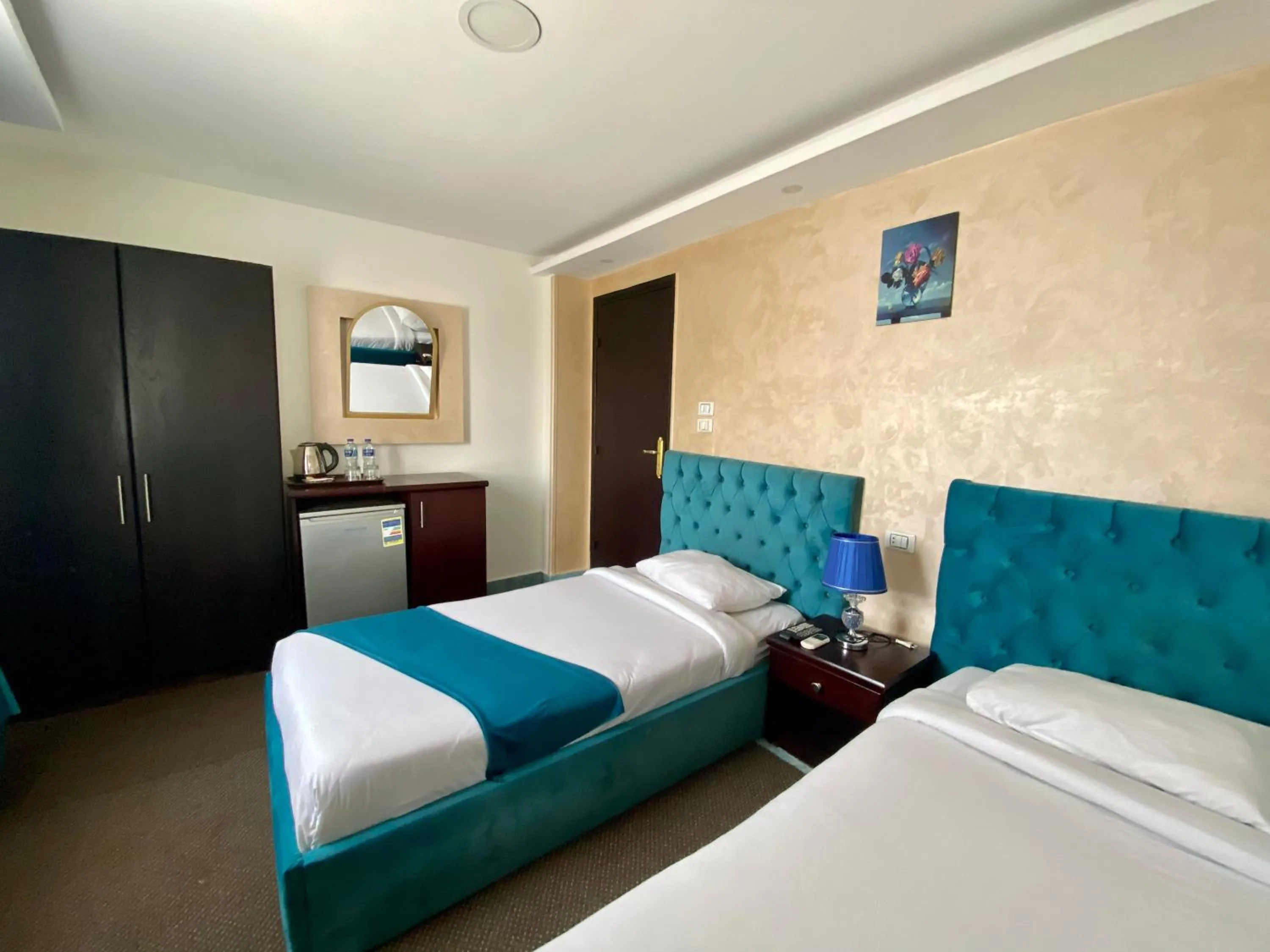 Bed in Golden Pyramids Inn