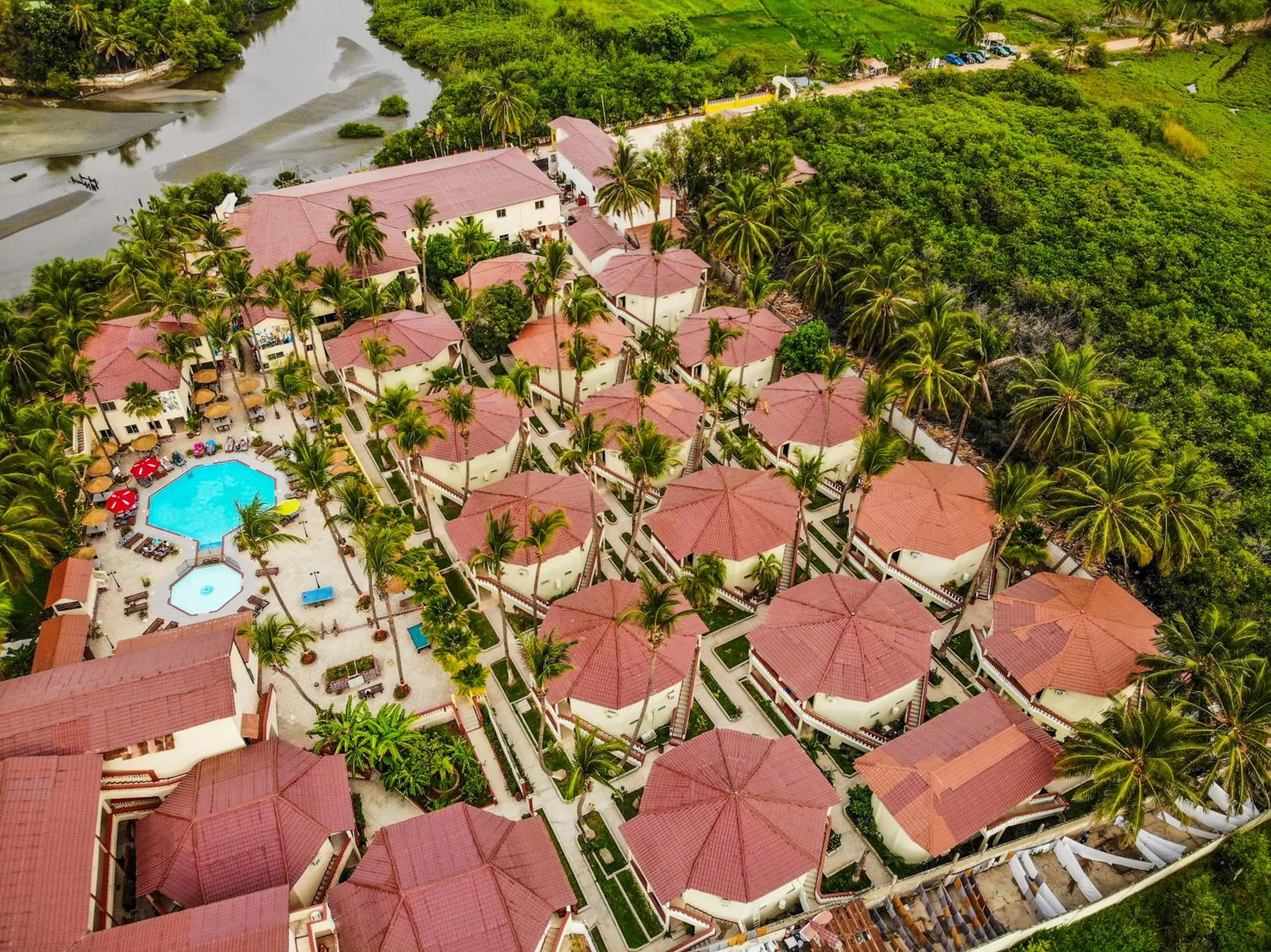 Bird's eye view in Palm Beach Hotel