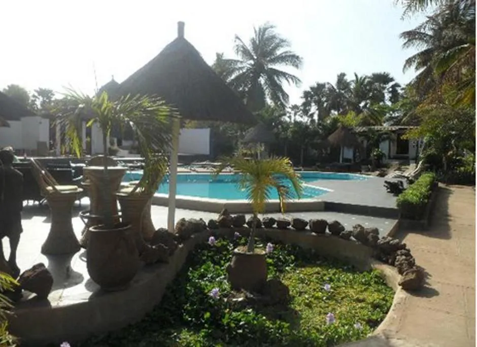 Swimming pool in Bakotu Hotel