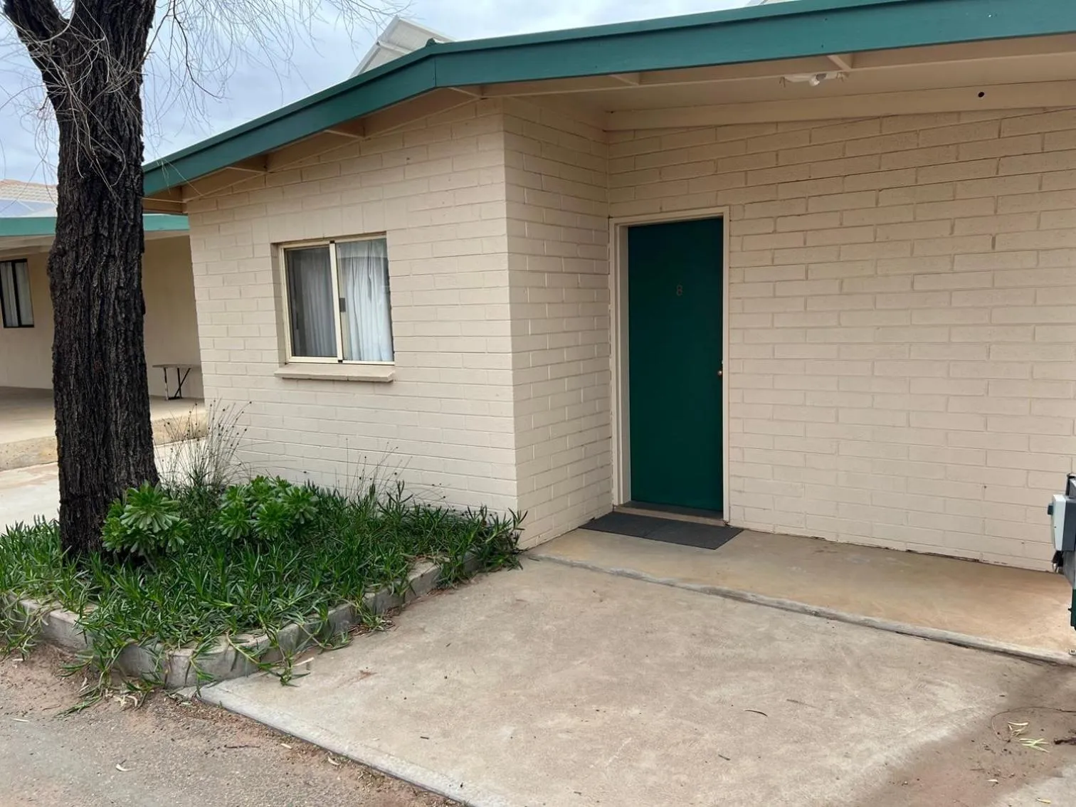 Facade/entrance in Broken Hill Outback View Holiday Park