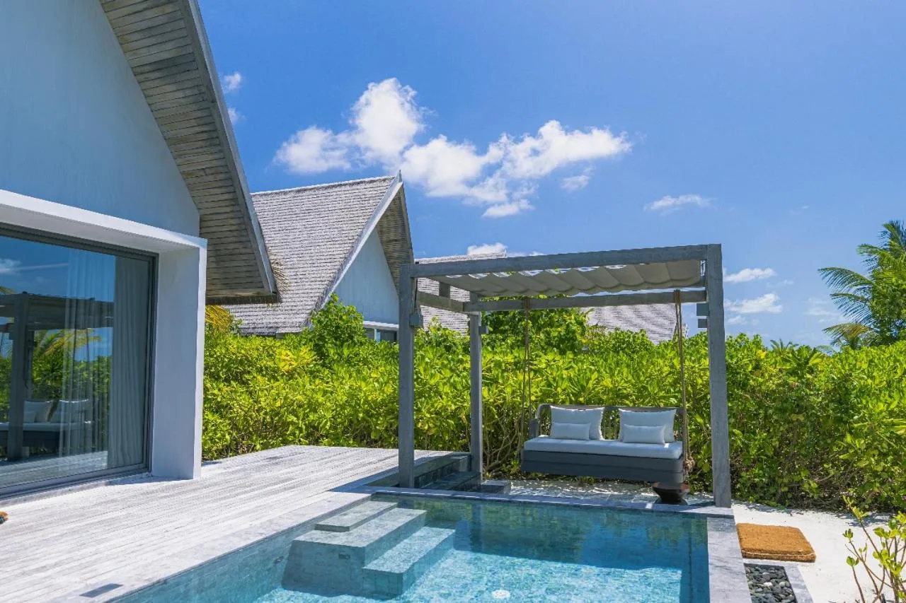 Day in Madifushi Private Island- Free return seaplane transfr for min 5 nights