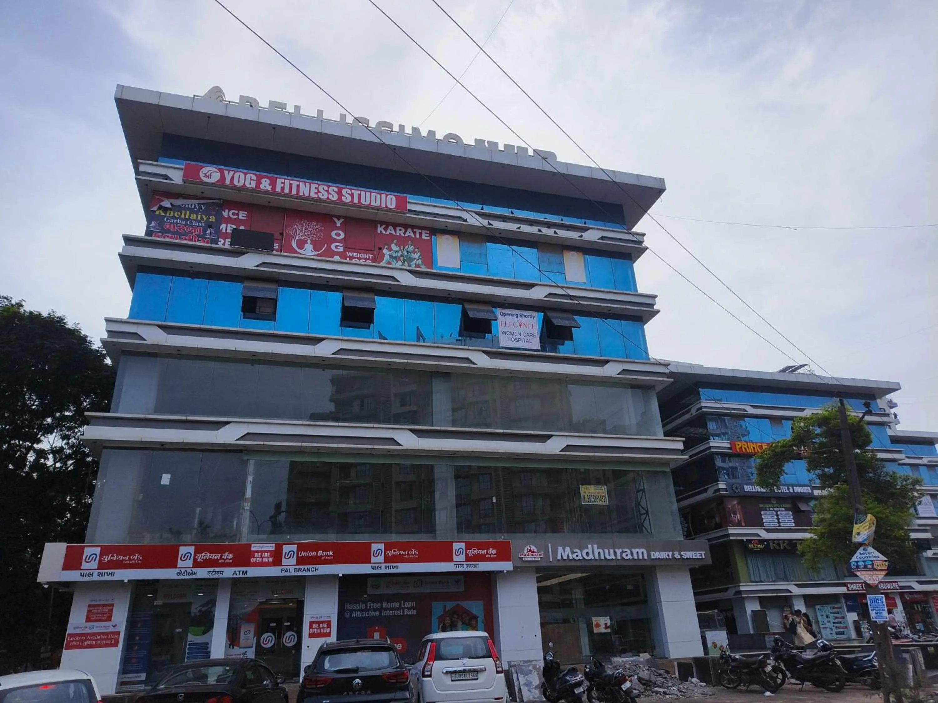 Facade/entrance in Hotel O Park Palace