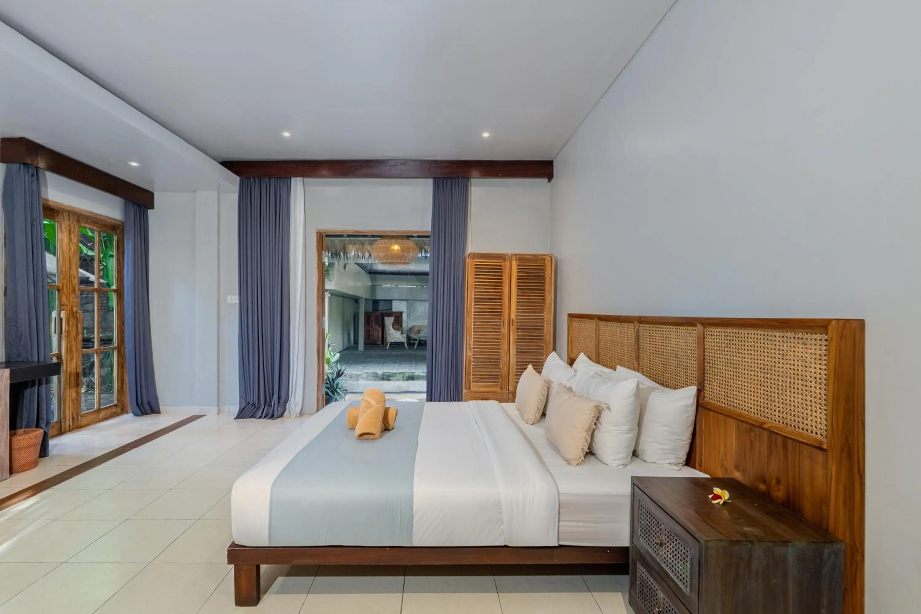 Bed in Lokasari Retreat