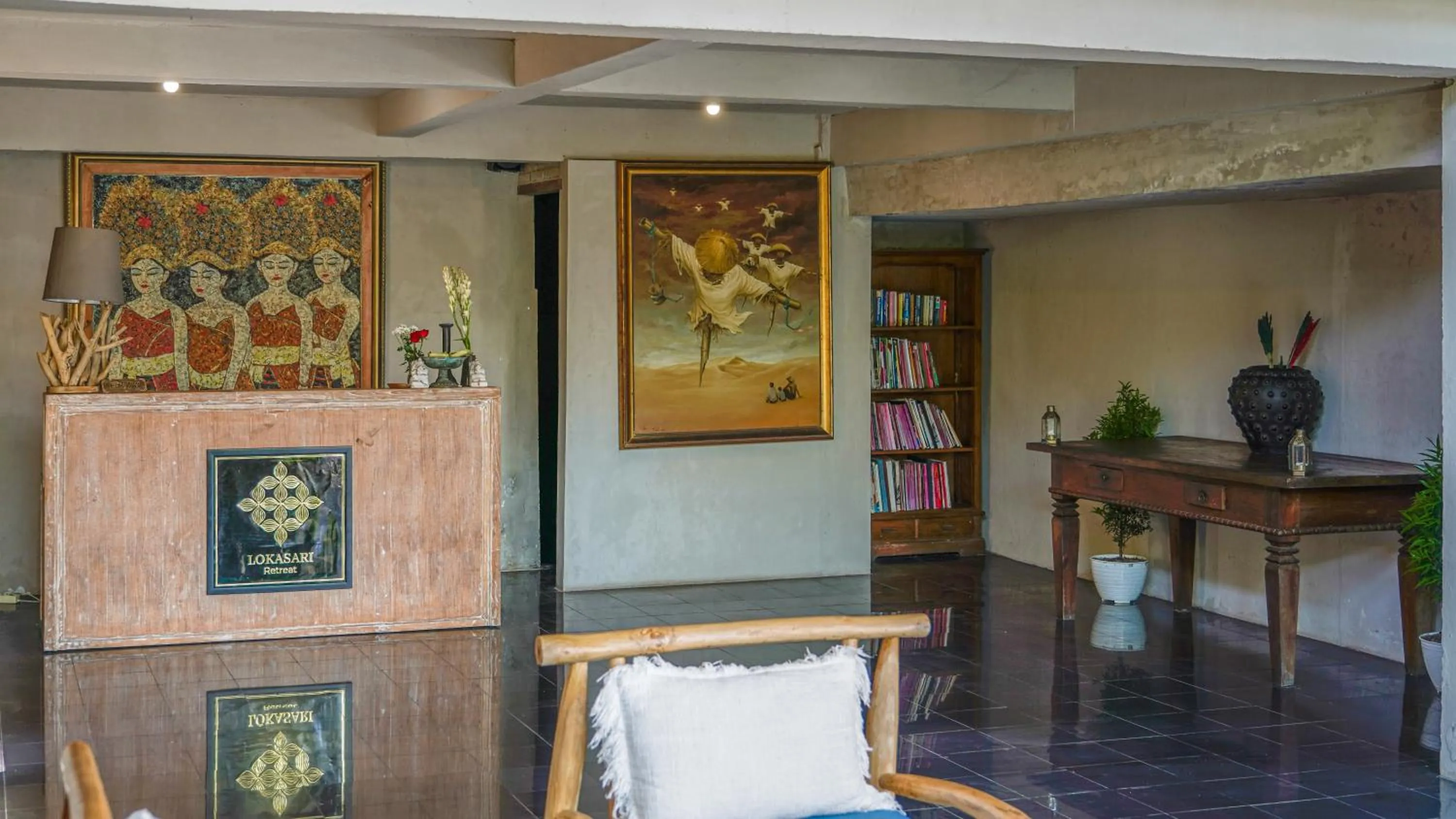 Lobby or reception in Lokasari Retreat