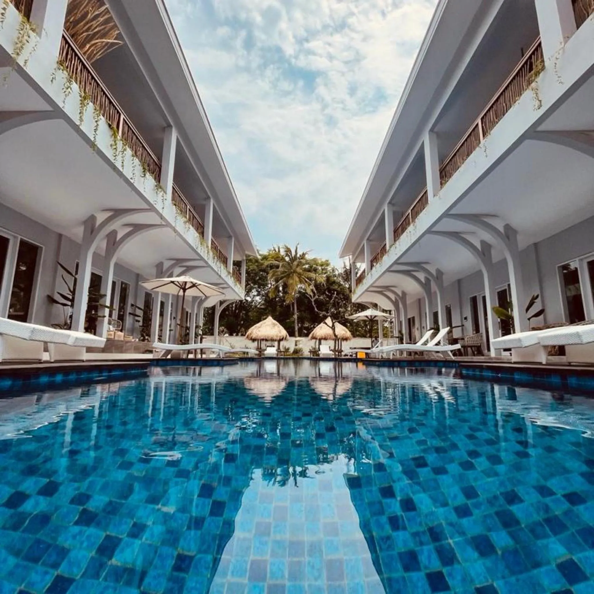 Property building in Sea Shell Resort