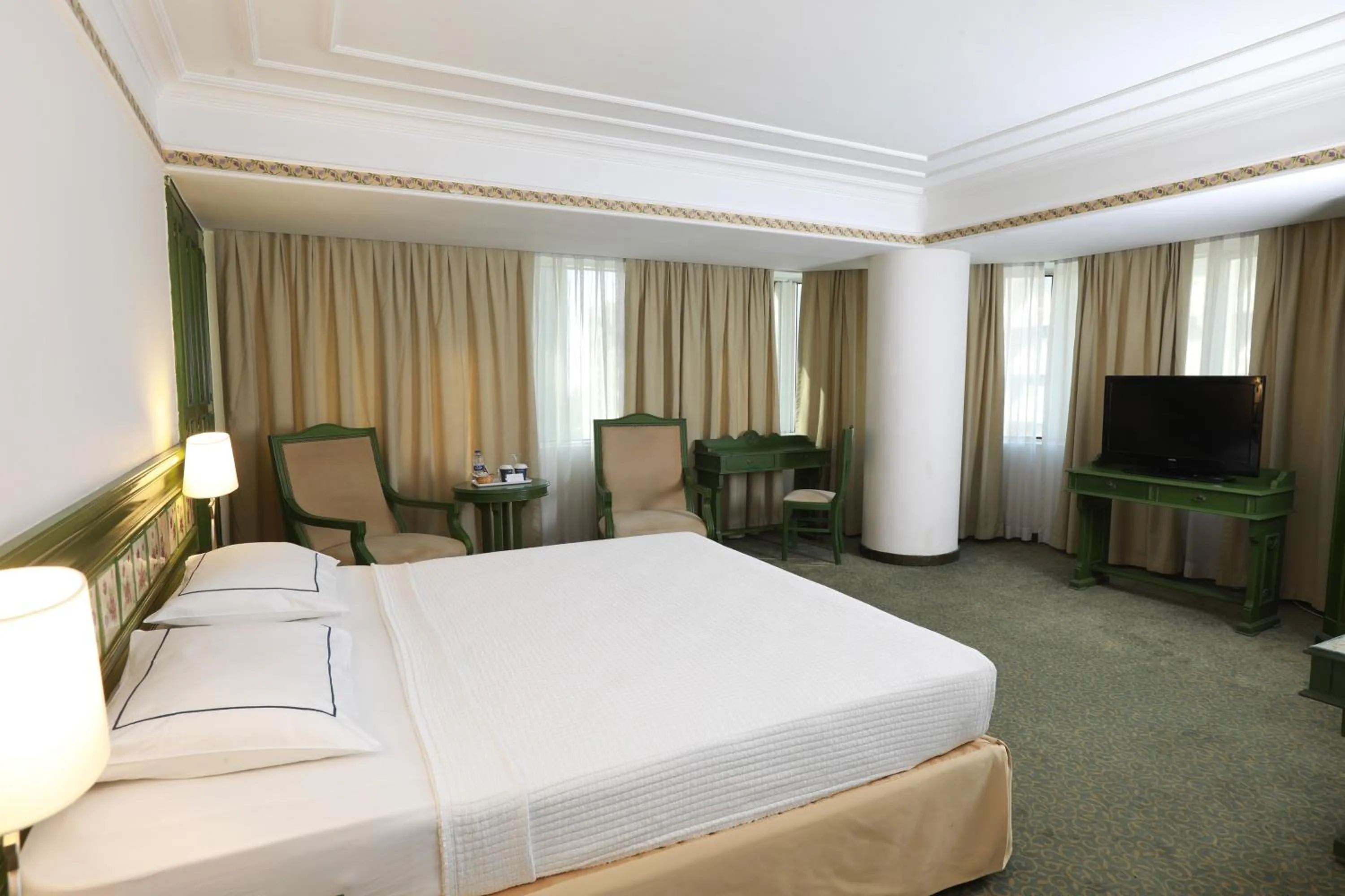 Bed in Anemon Kent İzmir Otel