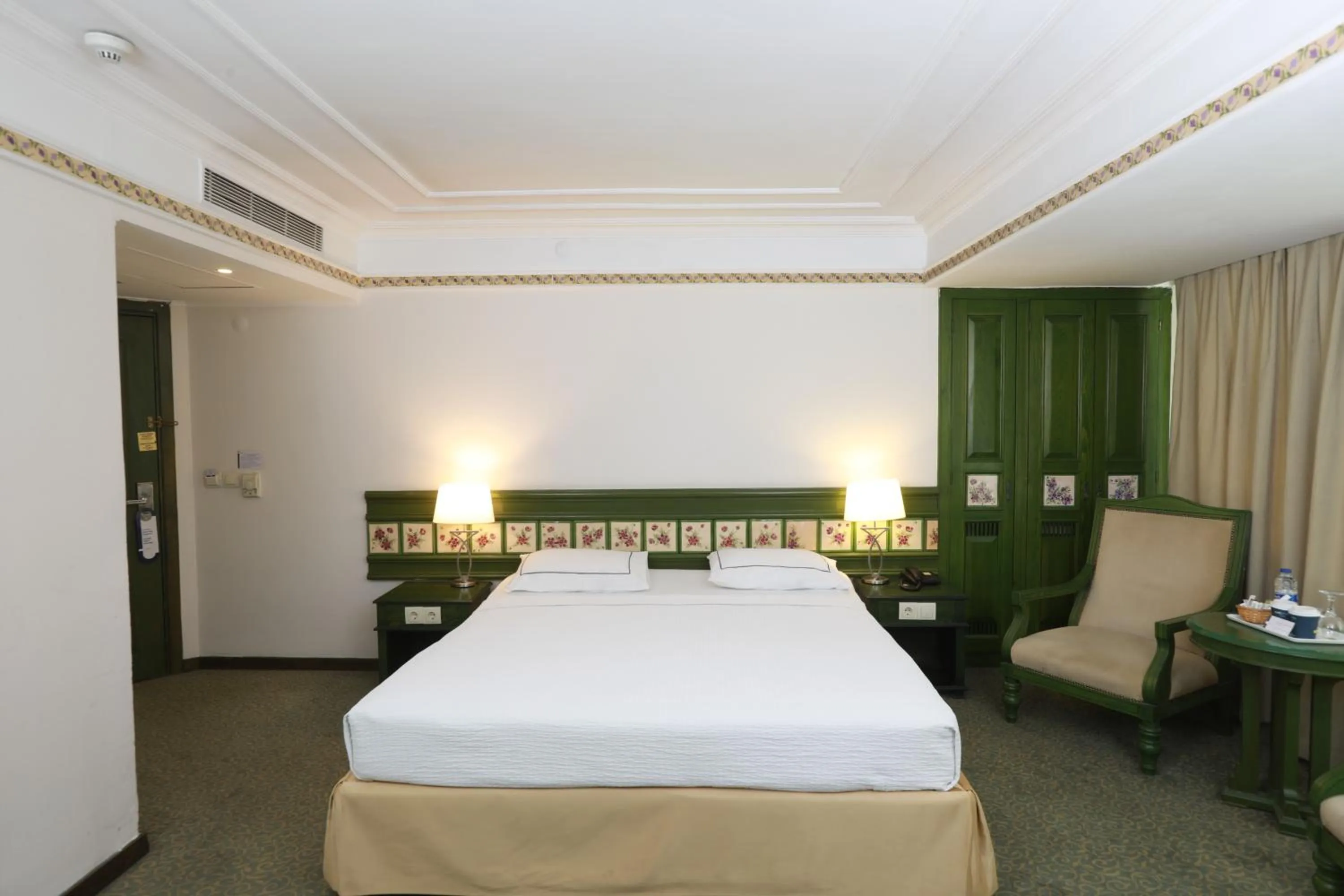 Bed in Anemon Kent İzmir Otel