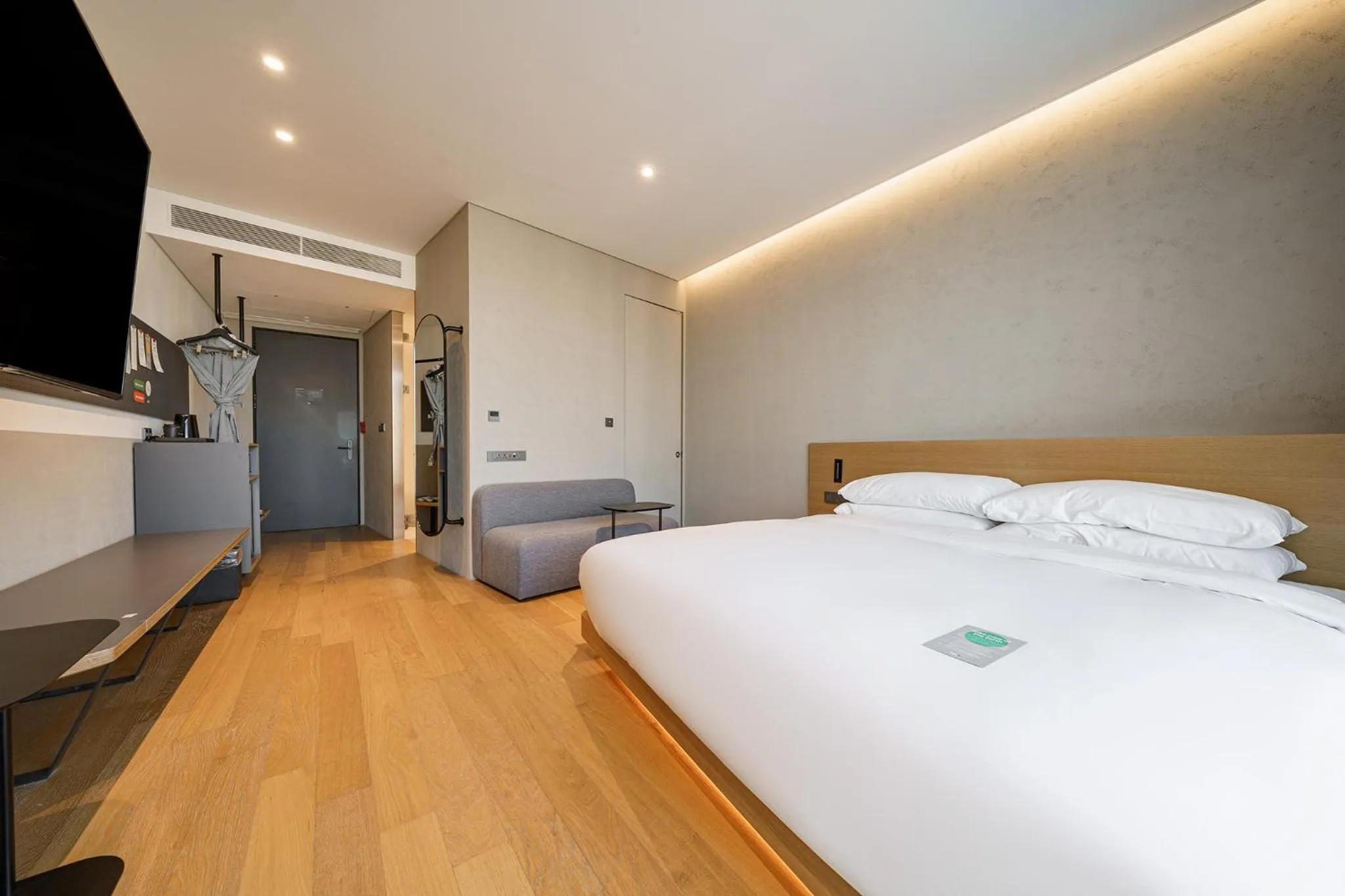 Photo of the whole room, Bed in Take Hotel Seoul Gwangmyeong