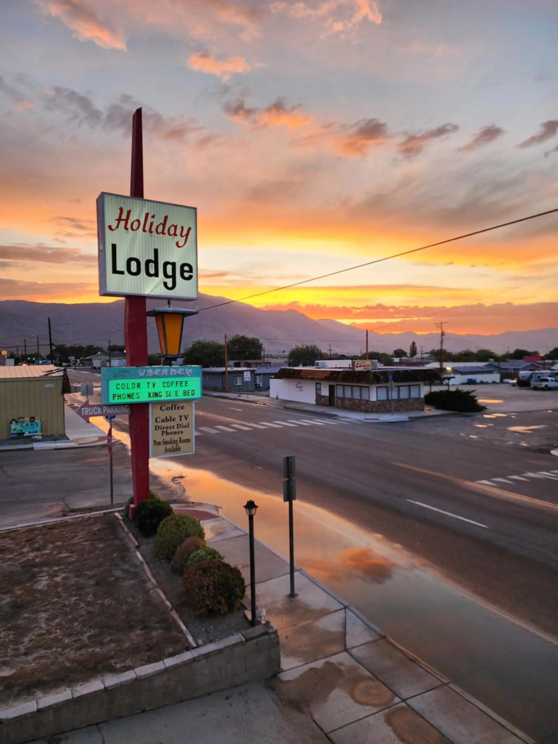 Sunset in Holiday Lodge