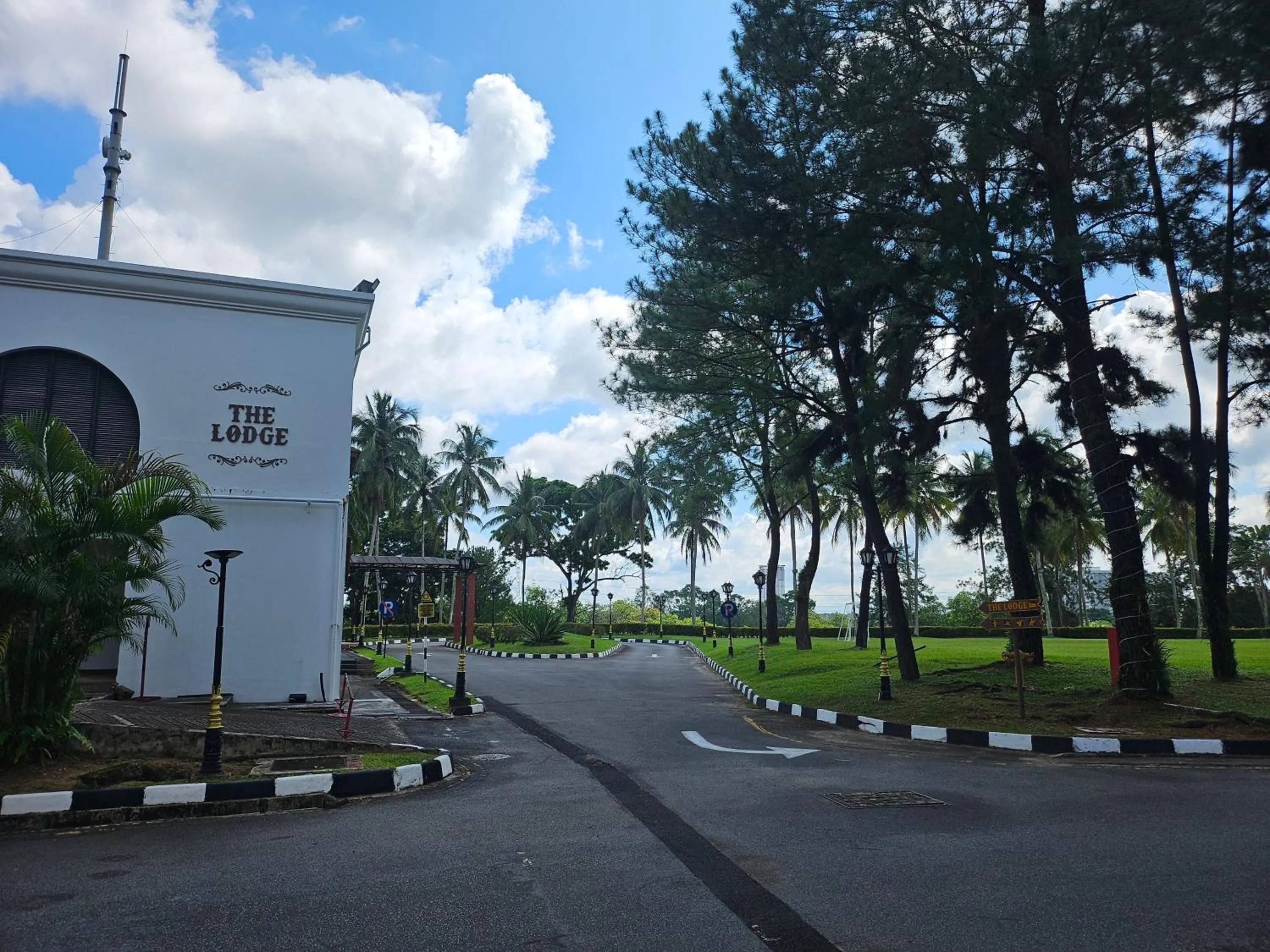 Property building in Ponderosa Golf & Country Resort