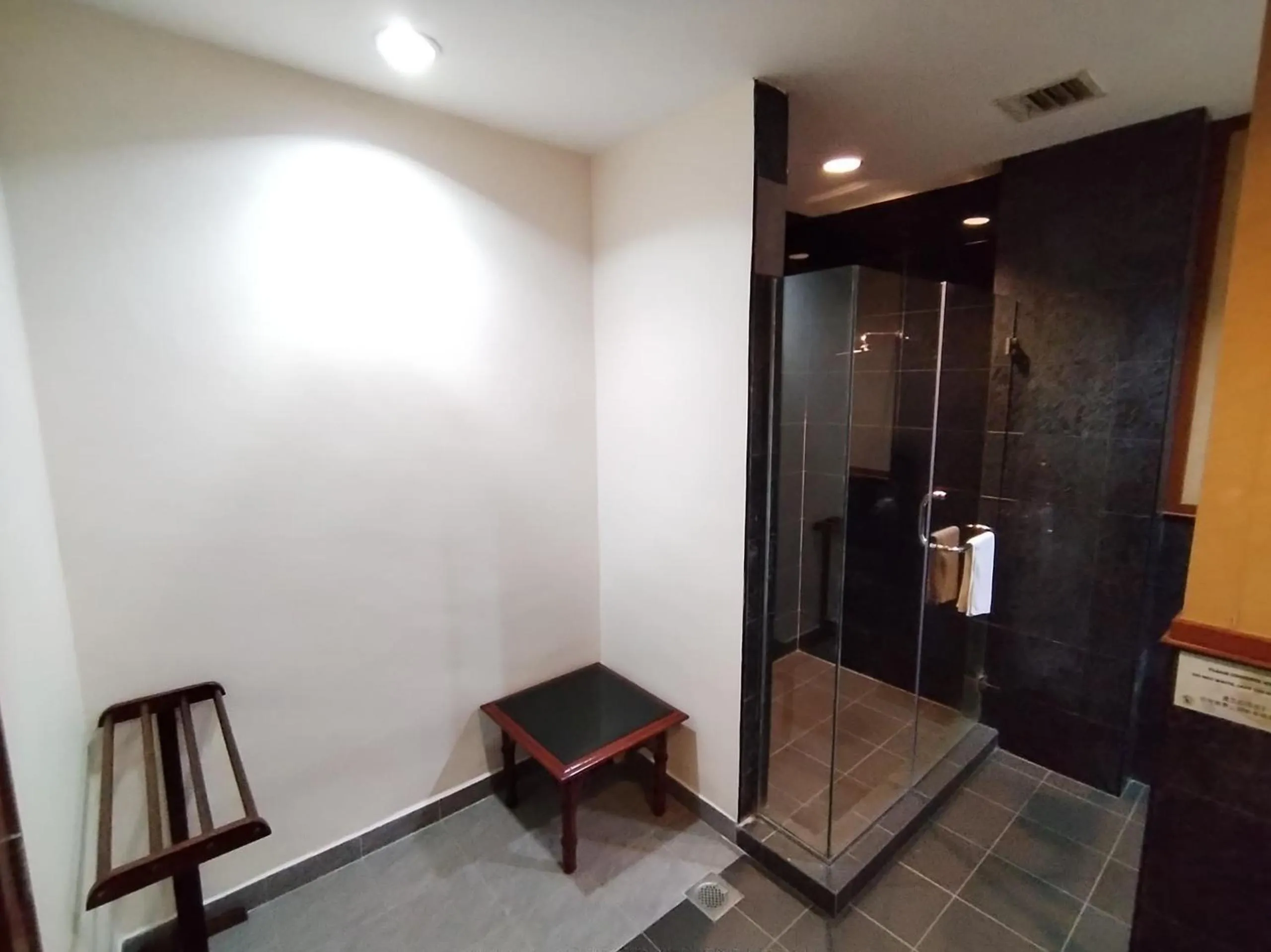 Bathroom in Ponderosa Golf & Country Resort