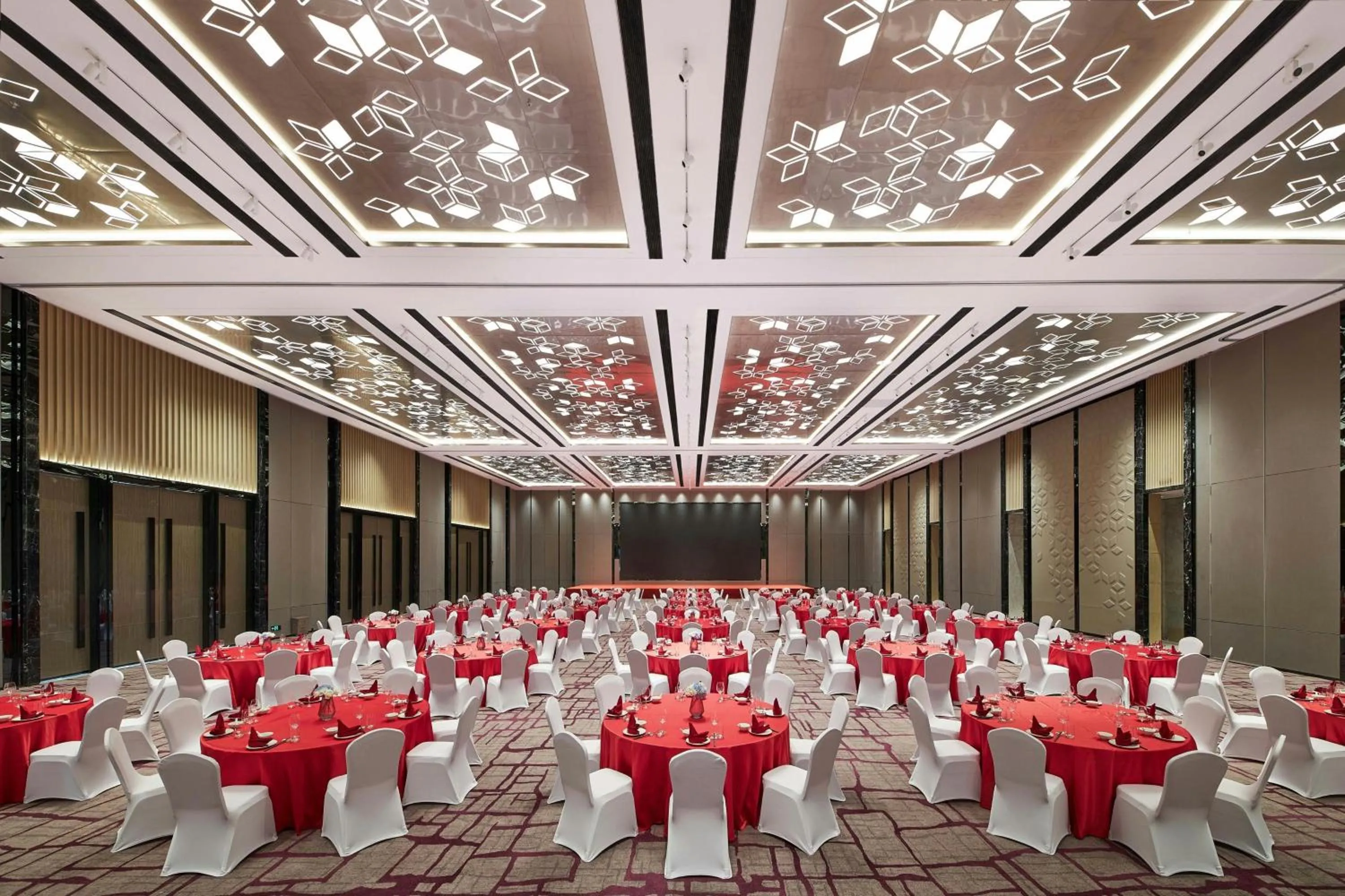 Meeting/conference room in Courtyard by Marriott Changchun
