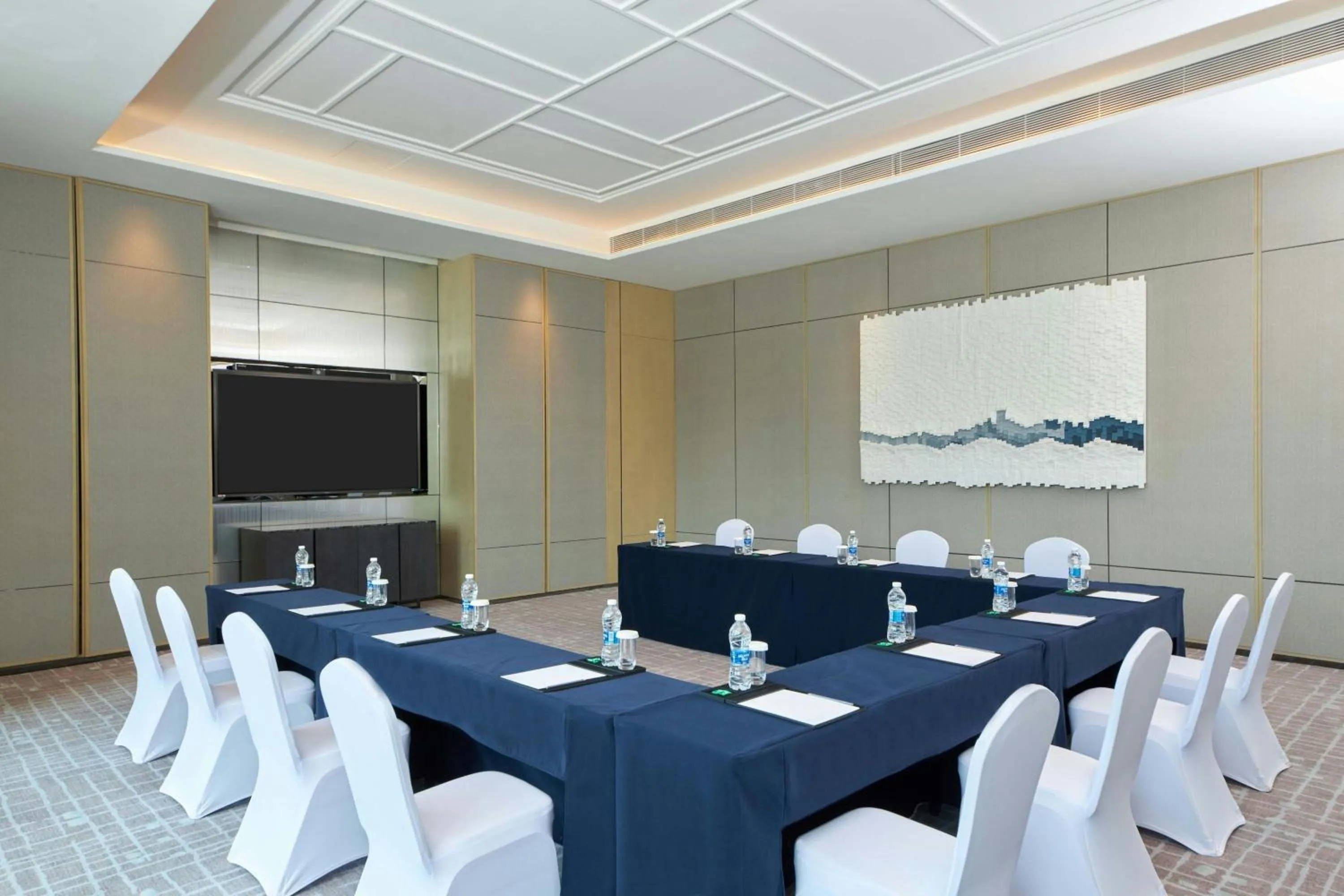 Meeting/conference room in Courtyard by Marriott Changchun