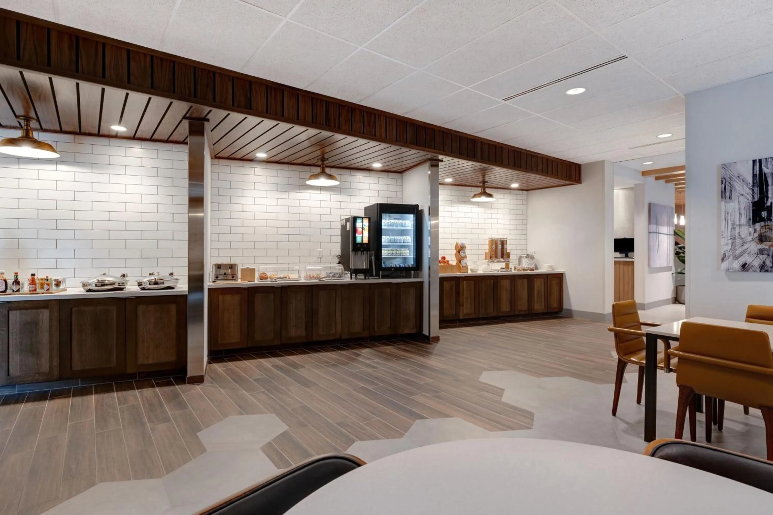 Breakfast in Fairfield by Marriott Inn & Suites Minneapolis Downtown