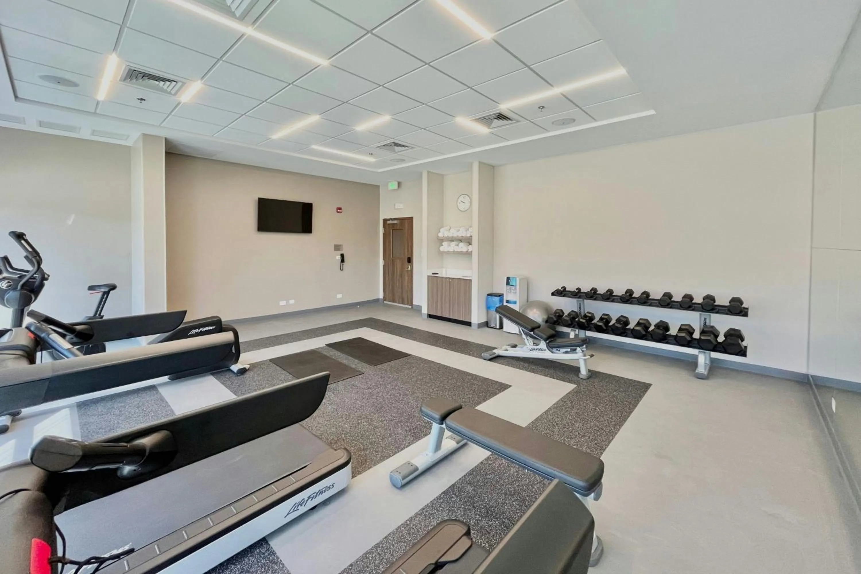 Fitness centre/facilities in Fairfield by Marriott San Jose Airport Alajuela