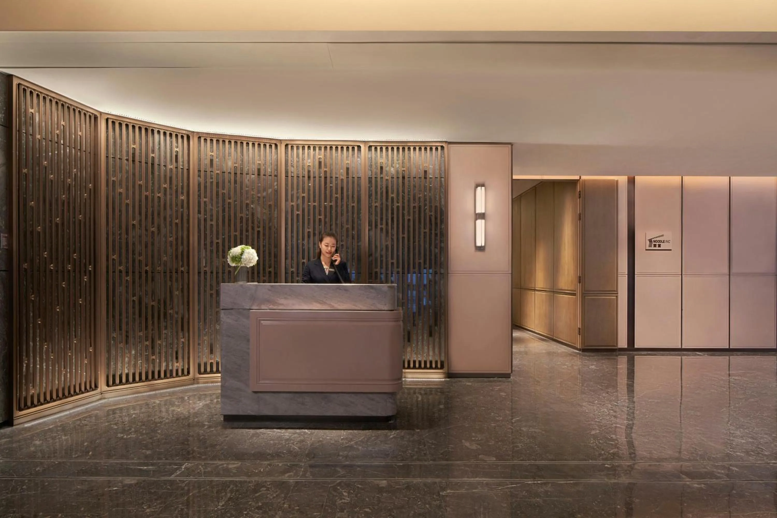 Lobby or reception in Tianjin Marriott Hotel National Convention and Exhibition Center